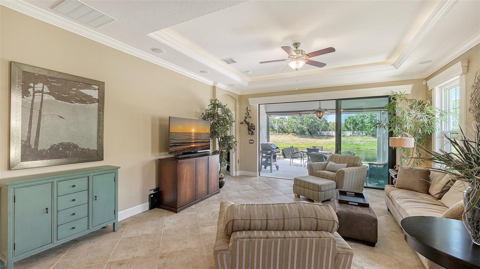 5352 Vaccaro Court, FL
