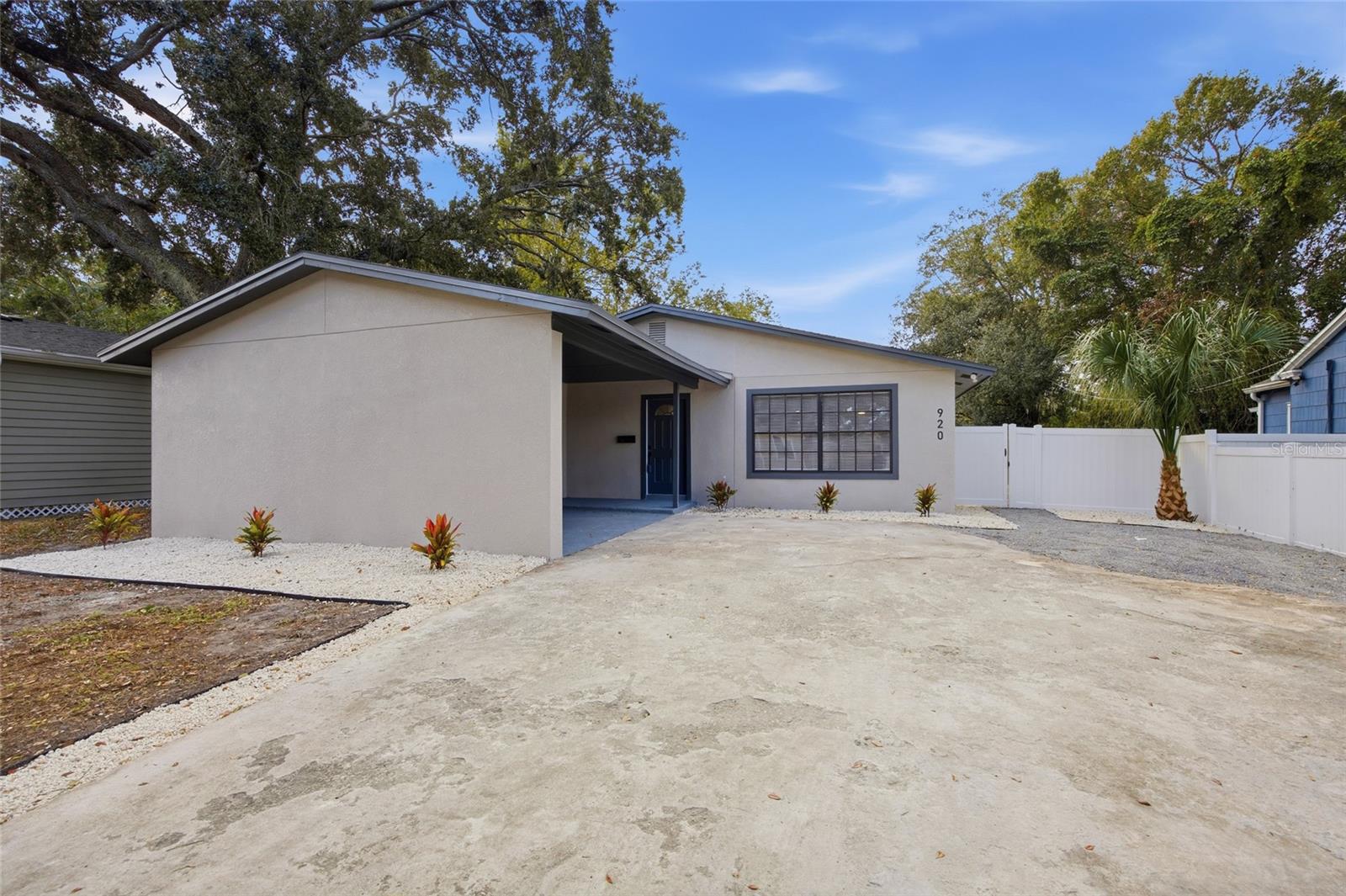 920 Candlewood Avenue, FL