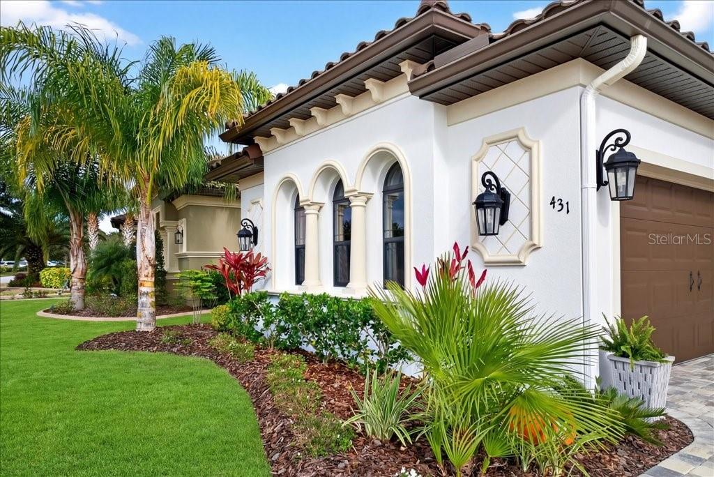 431 Bourganville Drive, FL