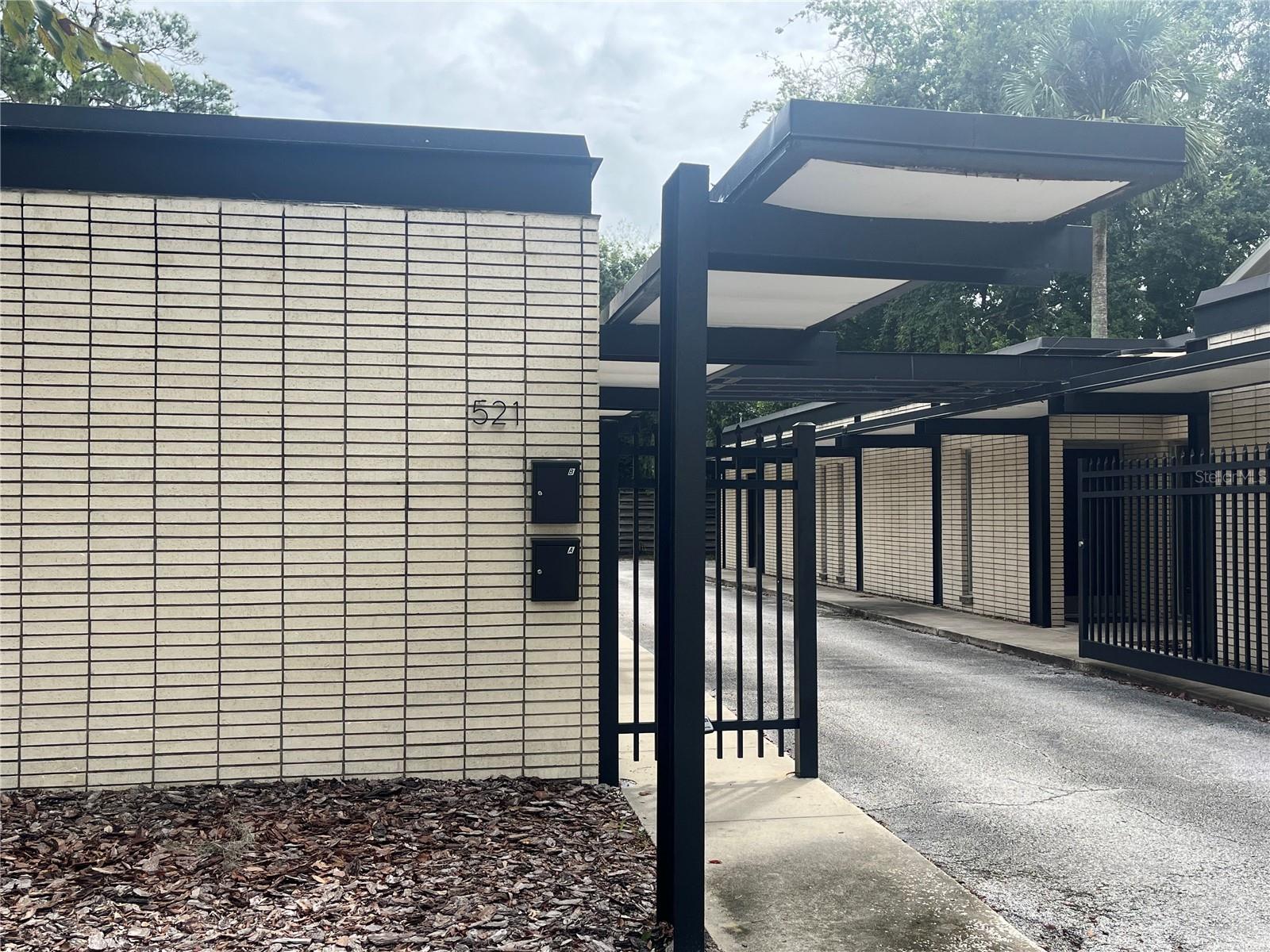 521 1st Street, FL