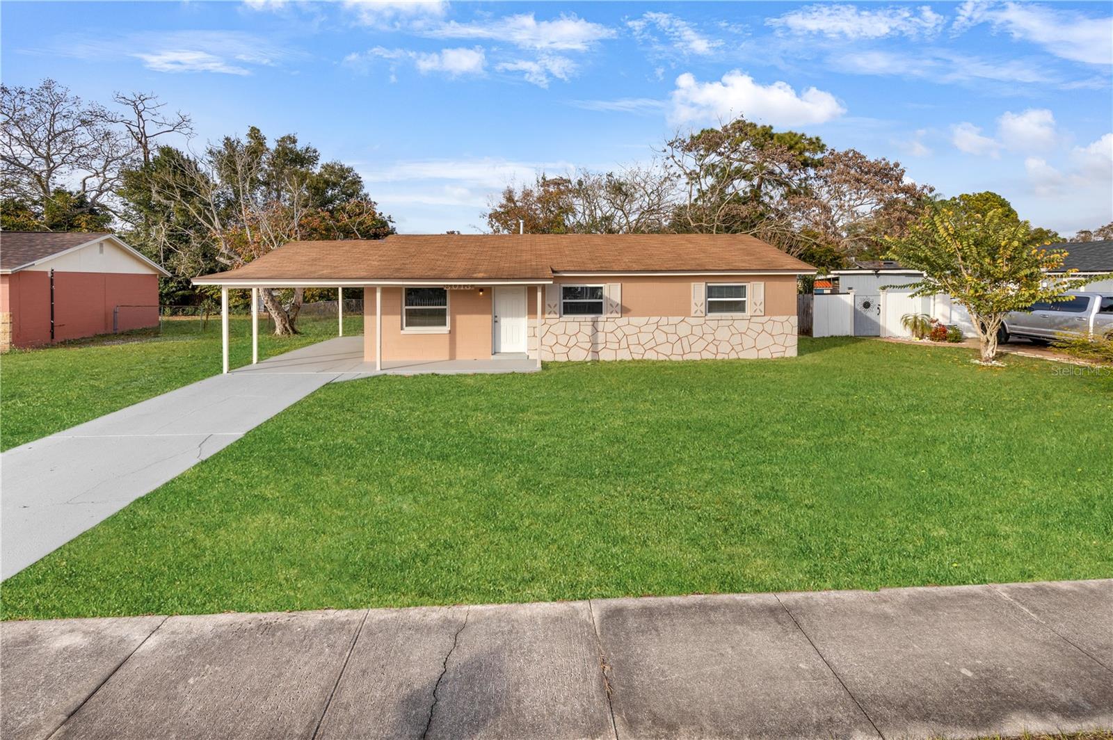 8013 Rhea Circle, FL
