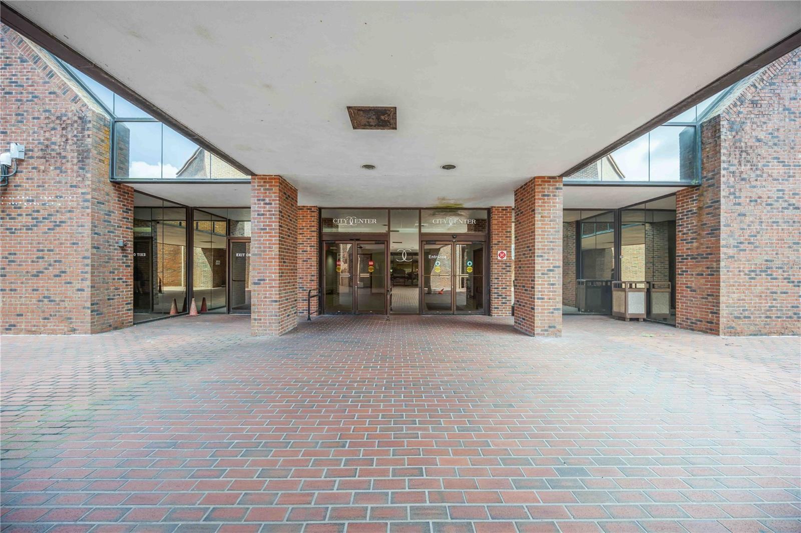 1620 Tamiami Trail, FL