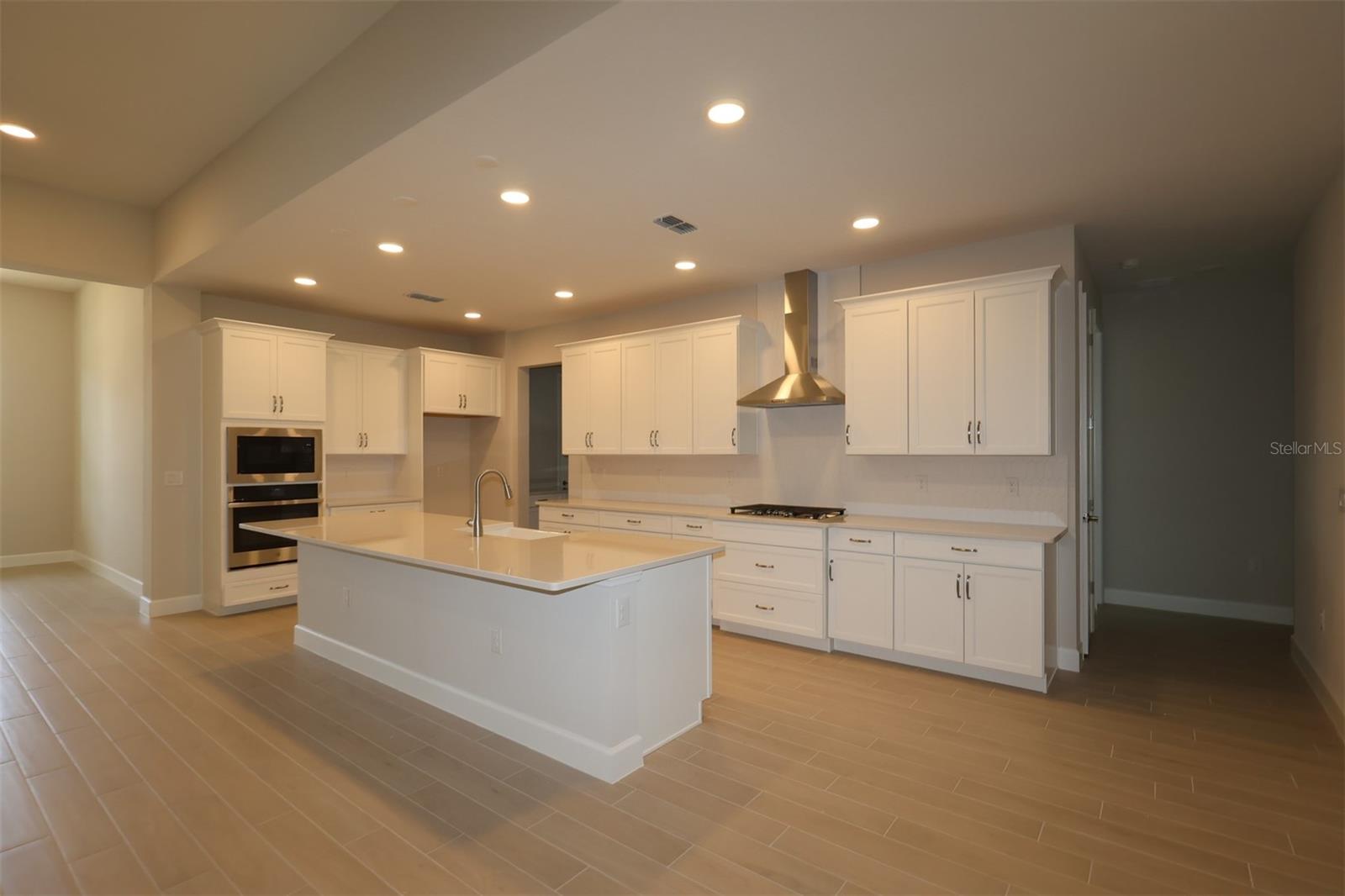 3270 Wolf Lake Avenue, FL