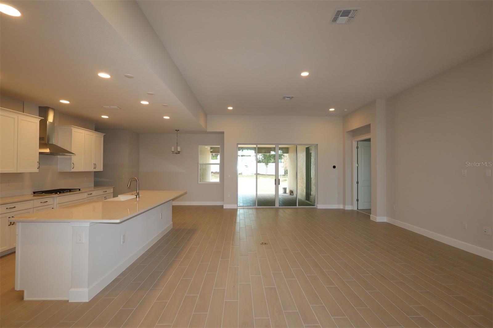 3270 Wolf Lake Avenue, FL