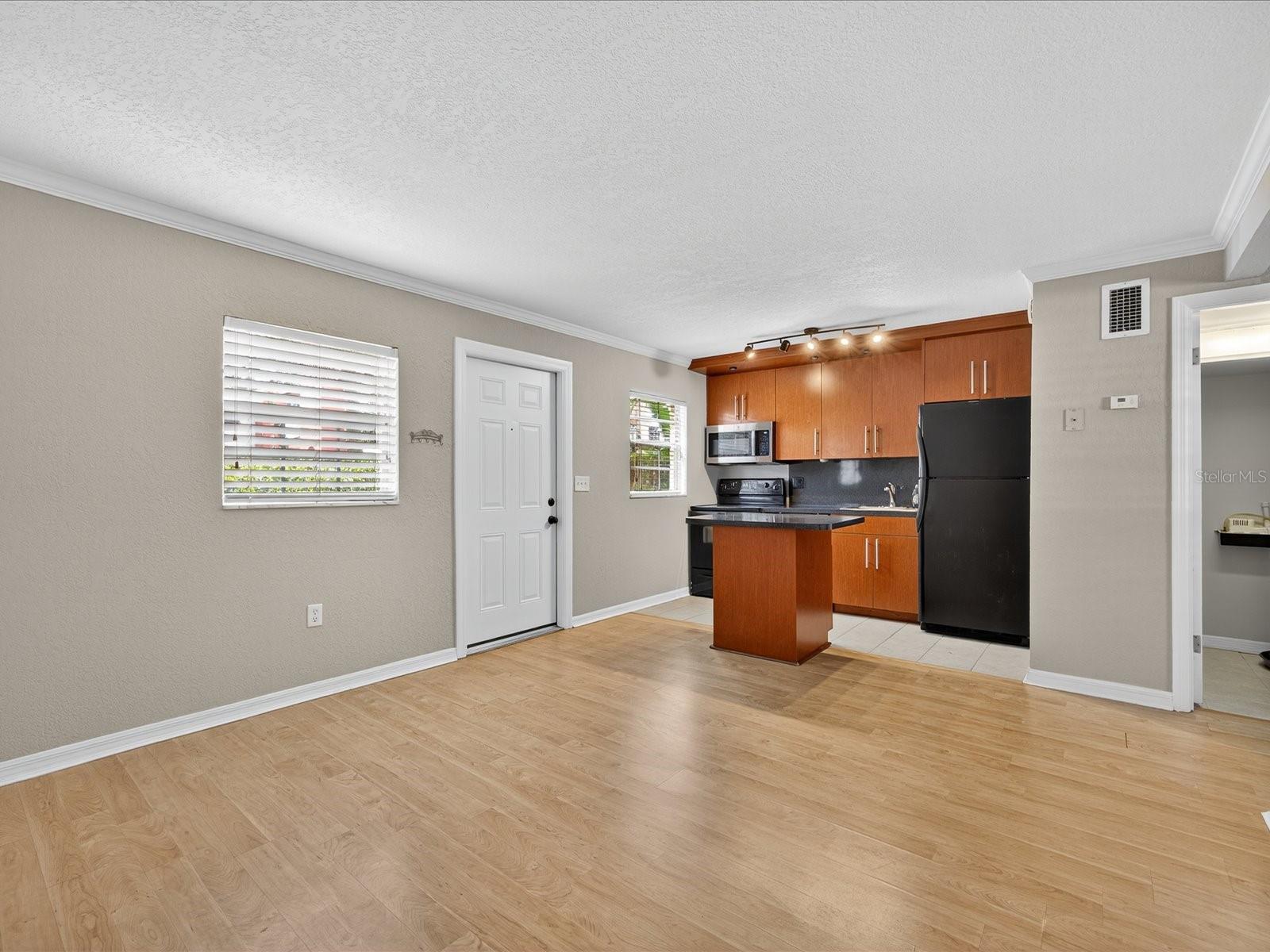 2507 Central Boulevard, FL