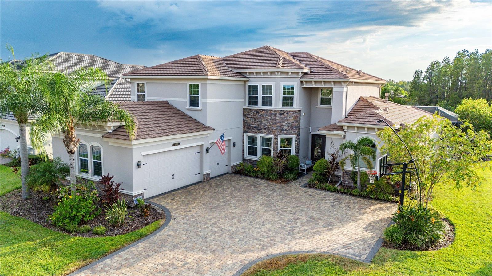 2611 Coco Palm Circle, FL