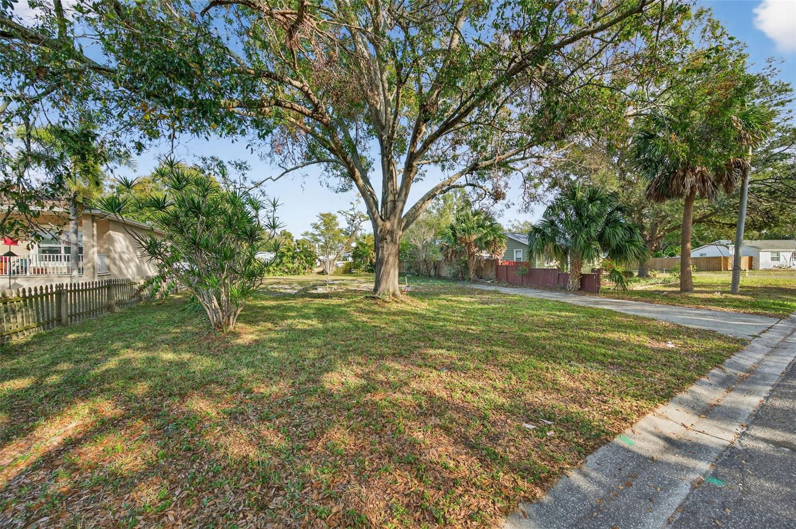 6311 Hobson Street, FL