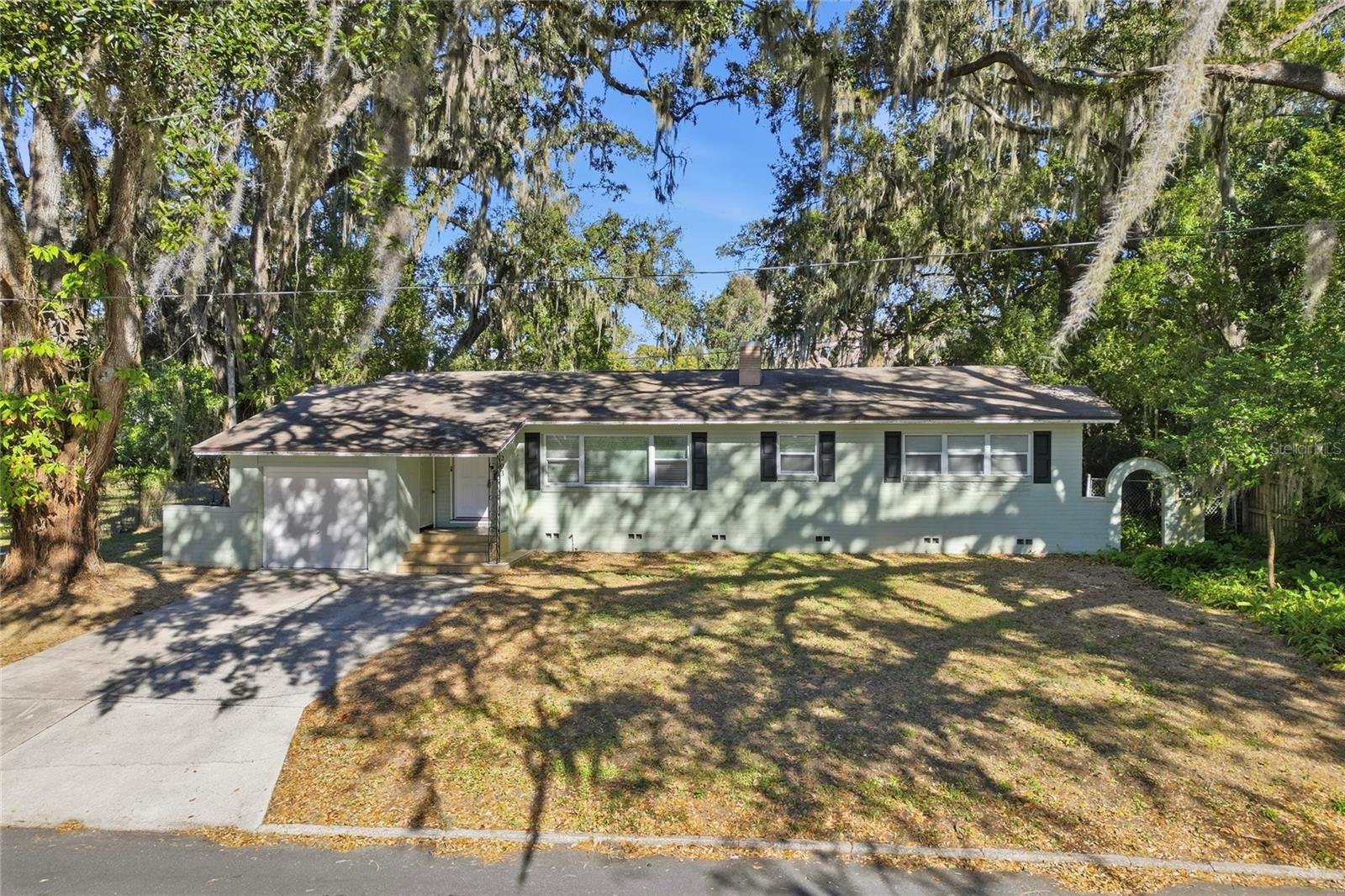 203 Poinsettia Street, FL