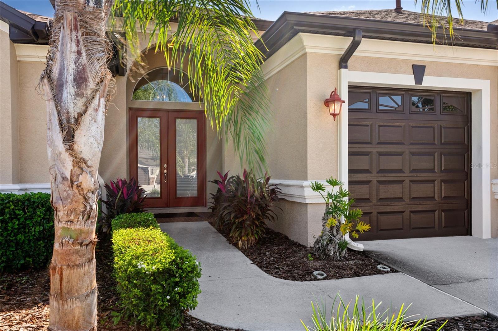1430 Beaconsfield Drive, FL