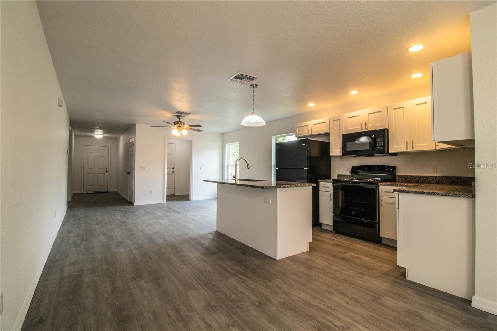 1437 Amos Avenue, FL