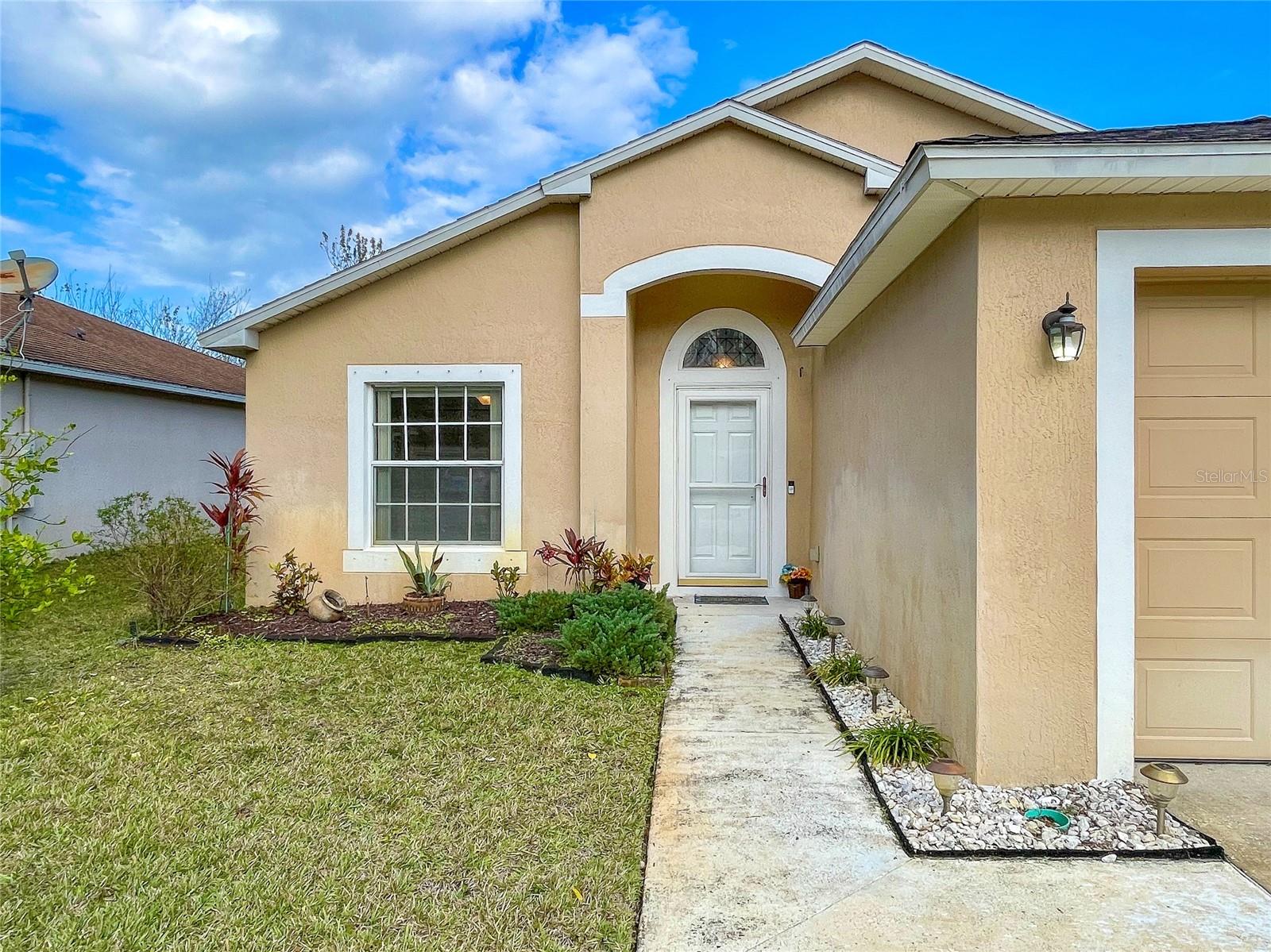 342 Dahoon Holly Drive, FL