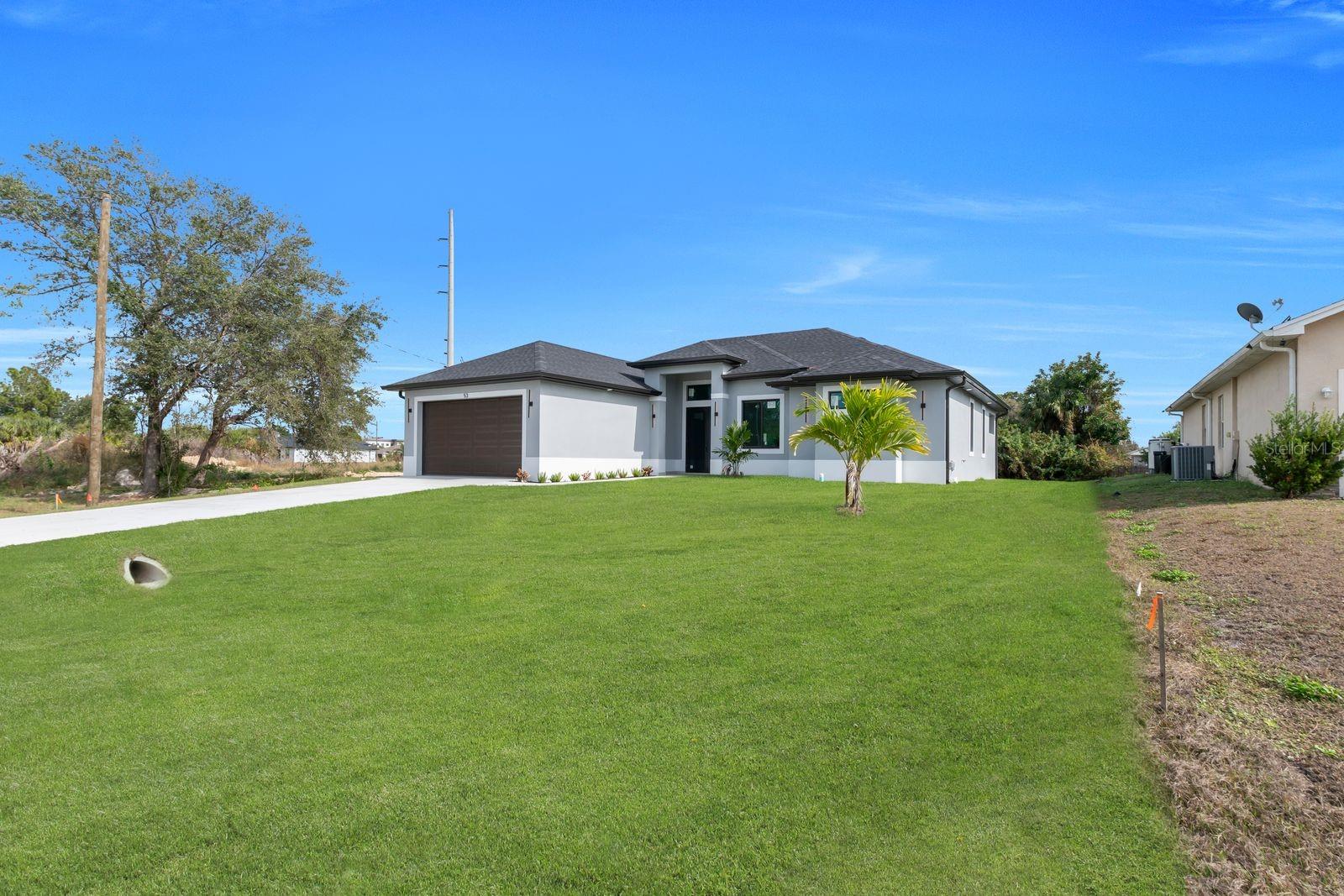 53 Susan Avenue, FL