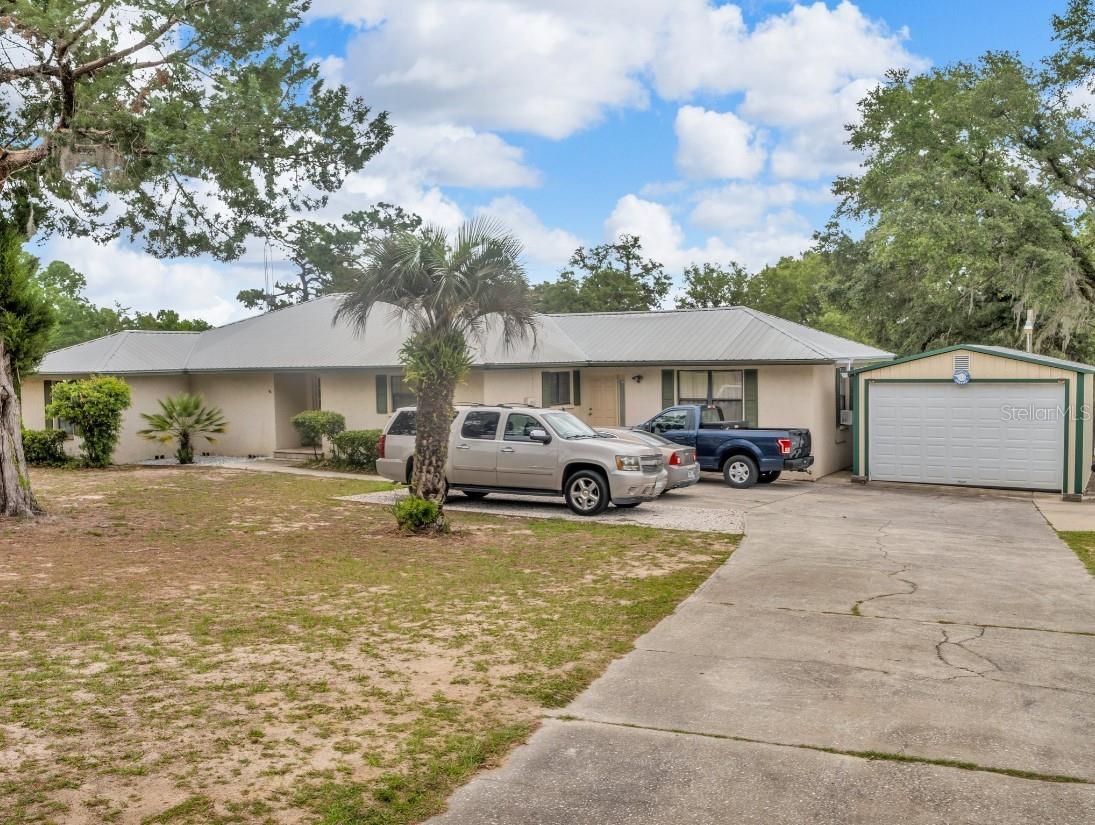 135 Ashley Lake Drive, FL
