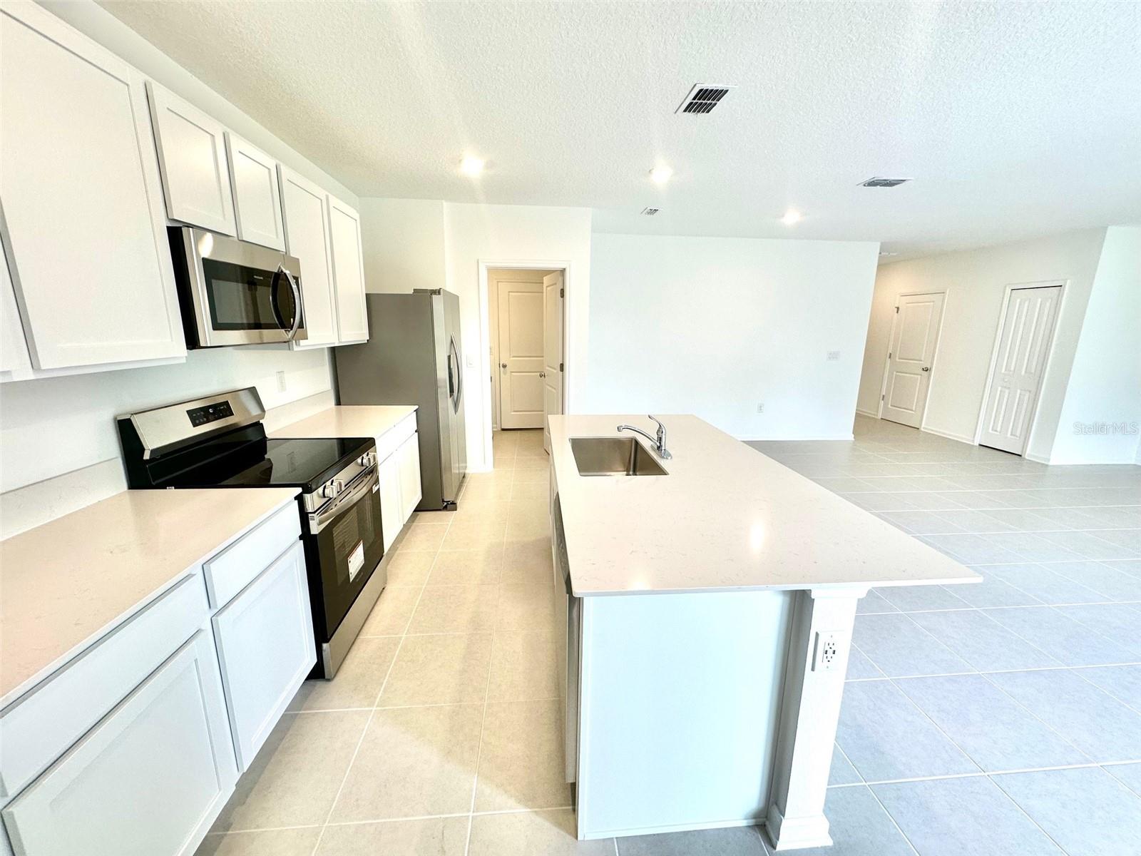 1231 Belle Isle Lane, FL