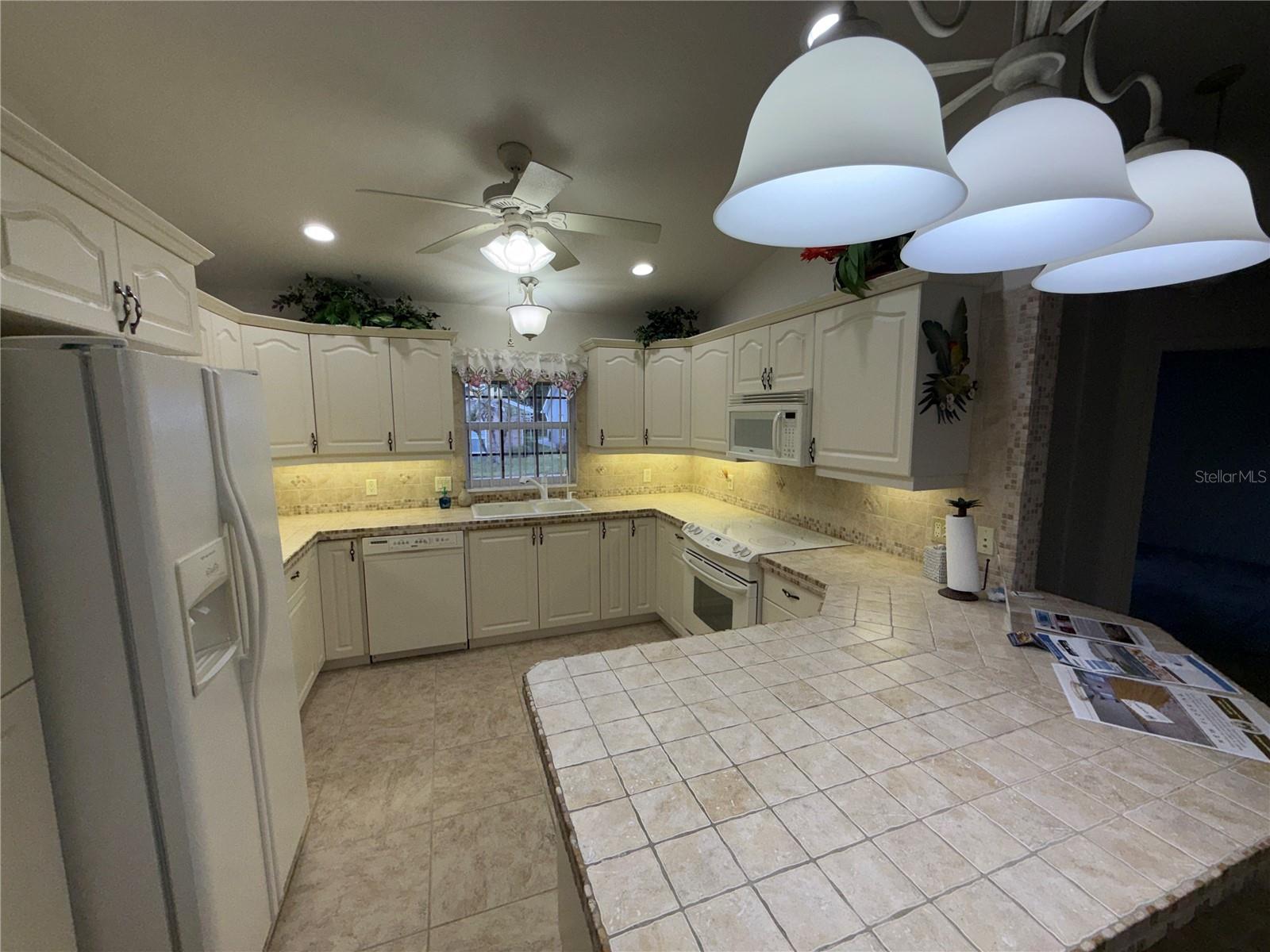 477 Sweetwater Way, FL