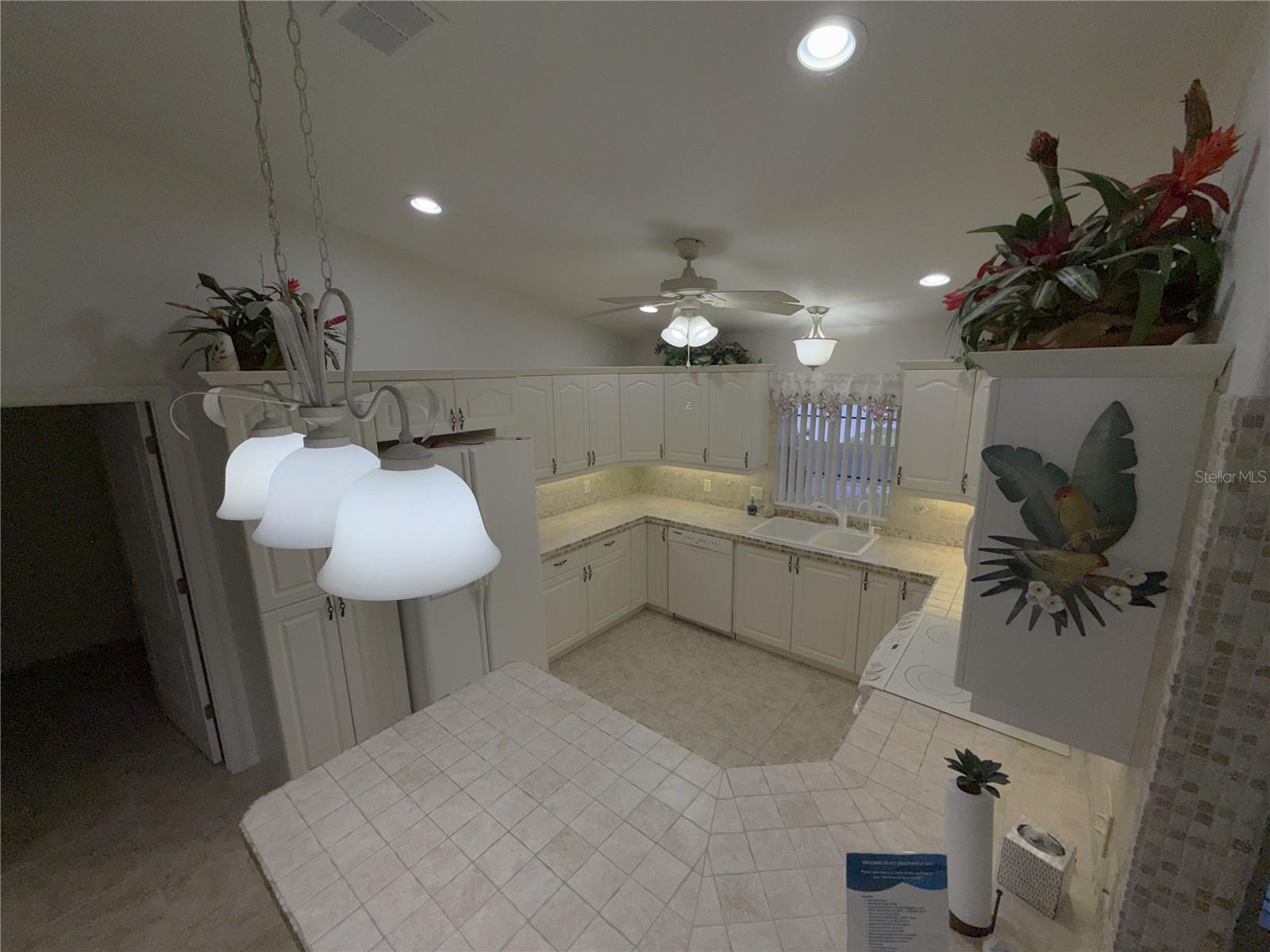 477 Sweetwater Way, FL
