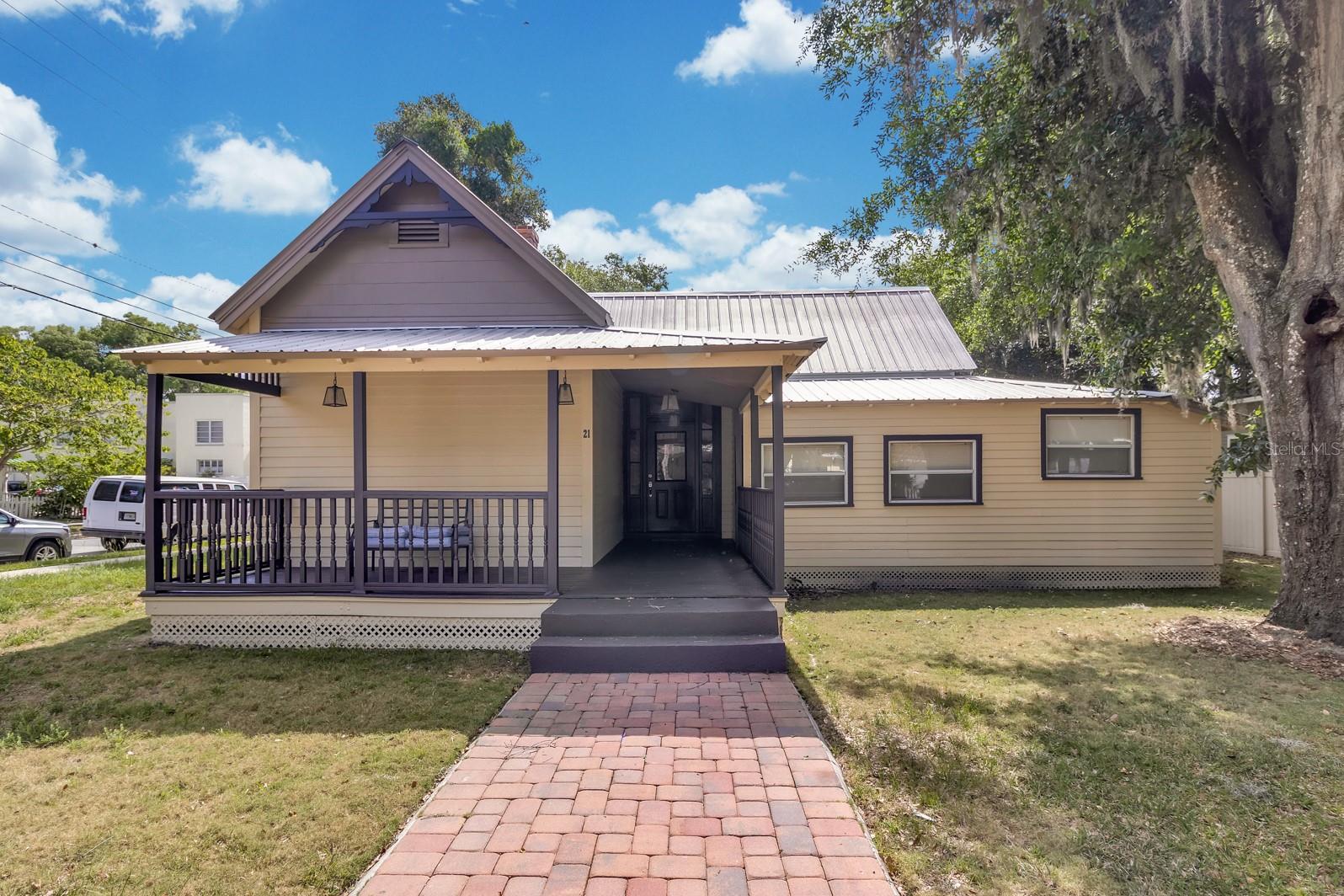 21 Beaumont Avenue, FL