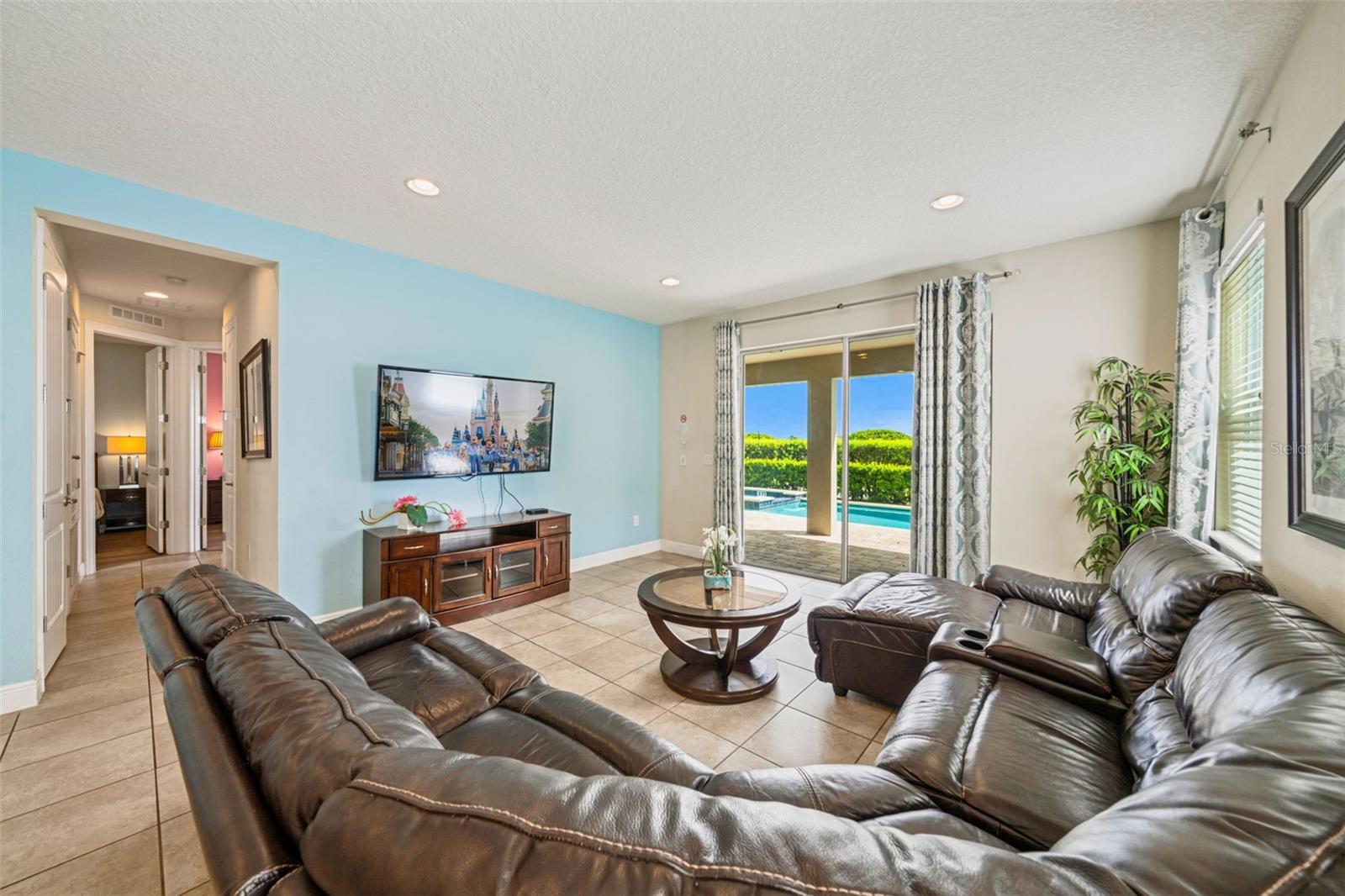 231 Lasso Drive, FL