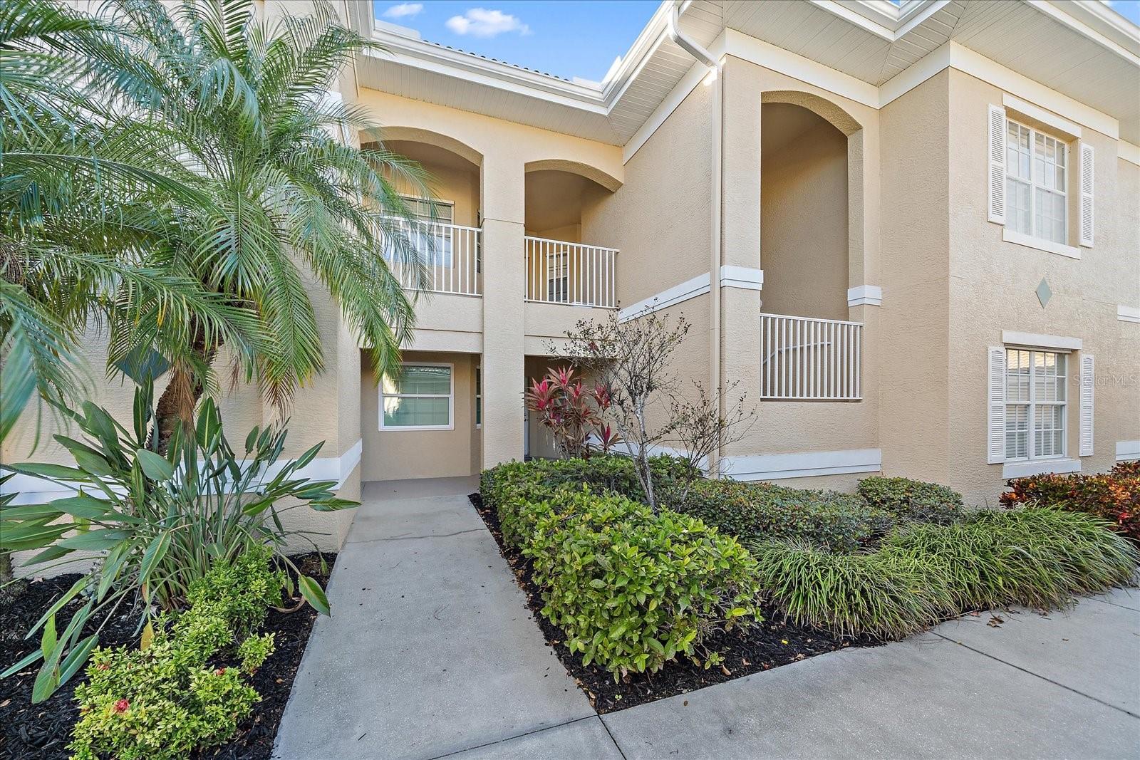 6318 Grand Oak Circle, FL