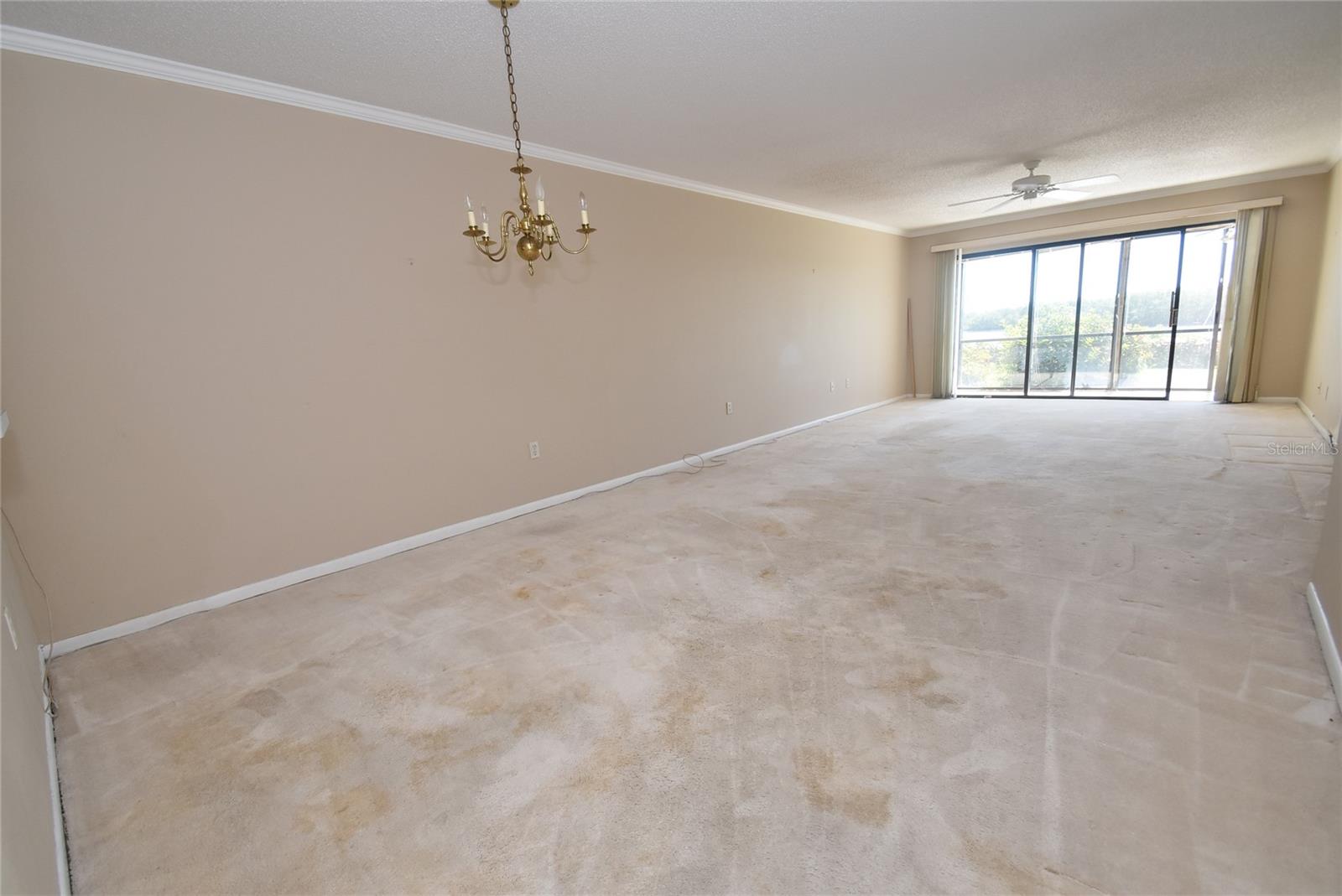 1518 Pelican Point Drive, FL