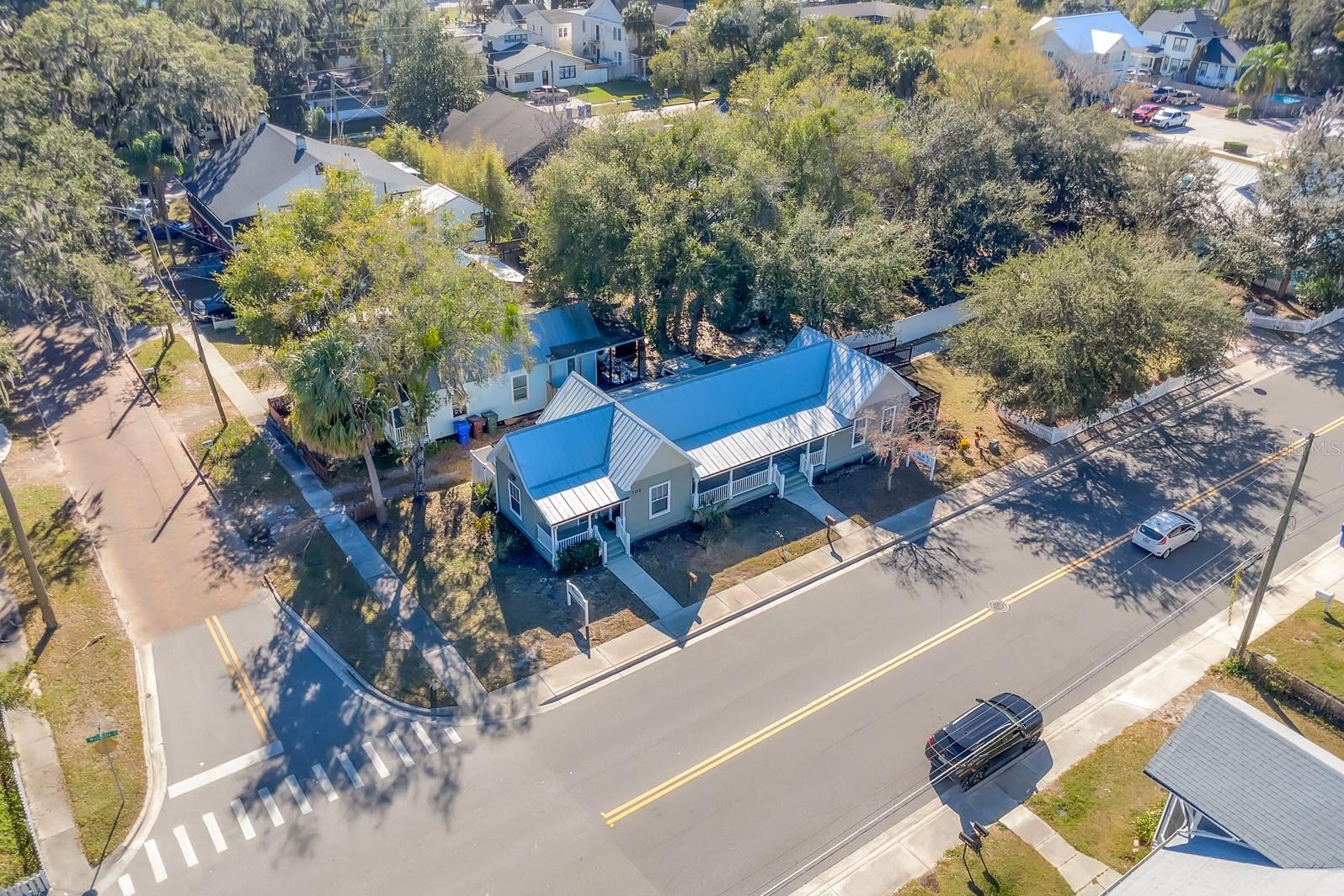 702 Mabbette Street, FL