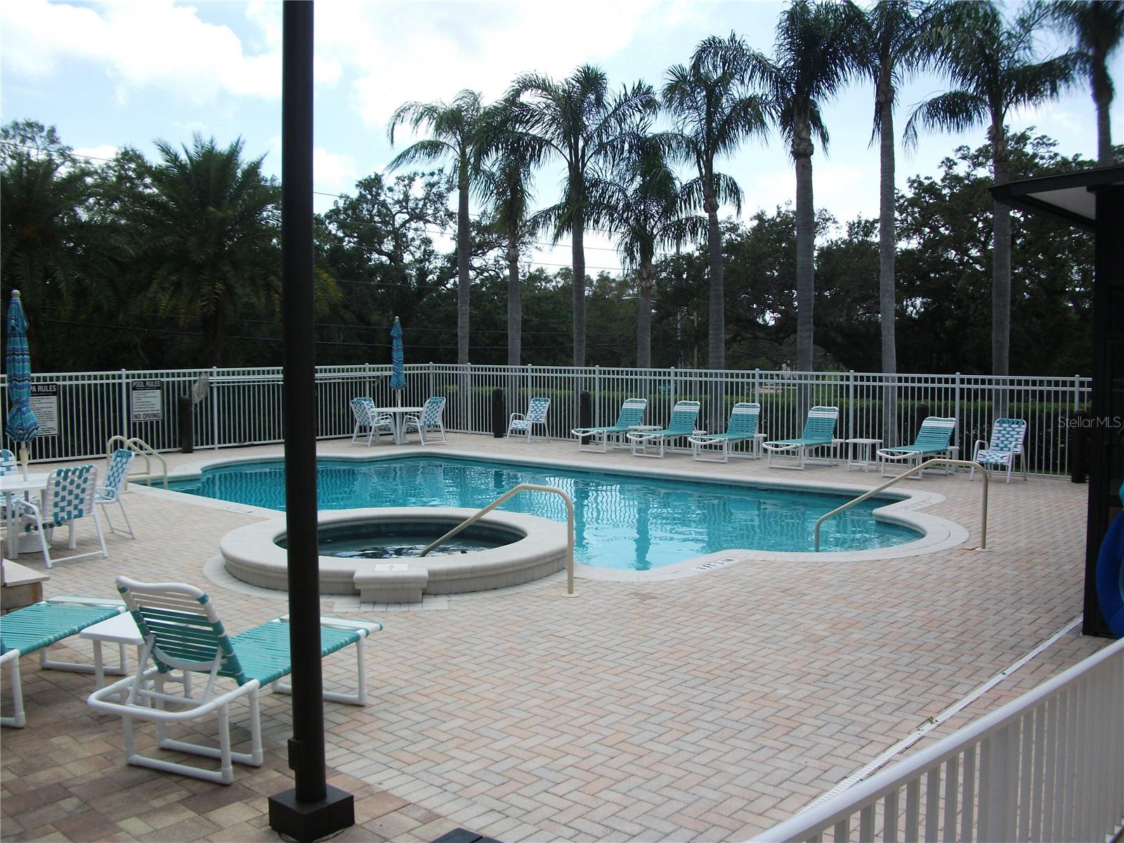 913 Michele Circle, FL
