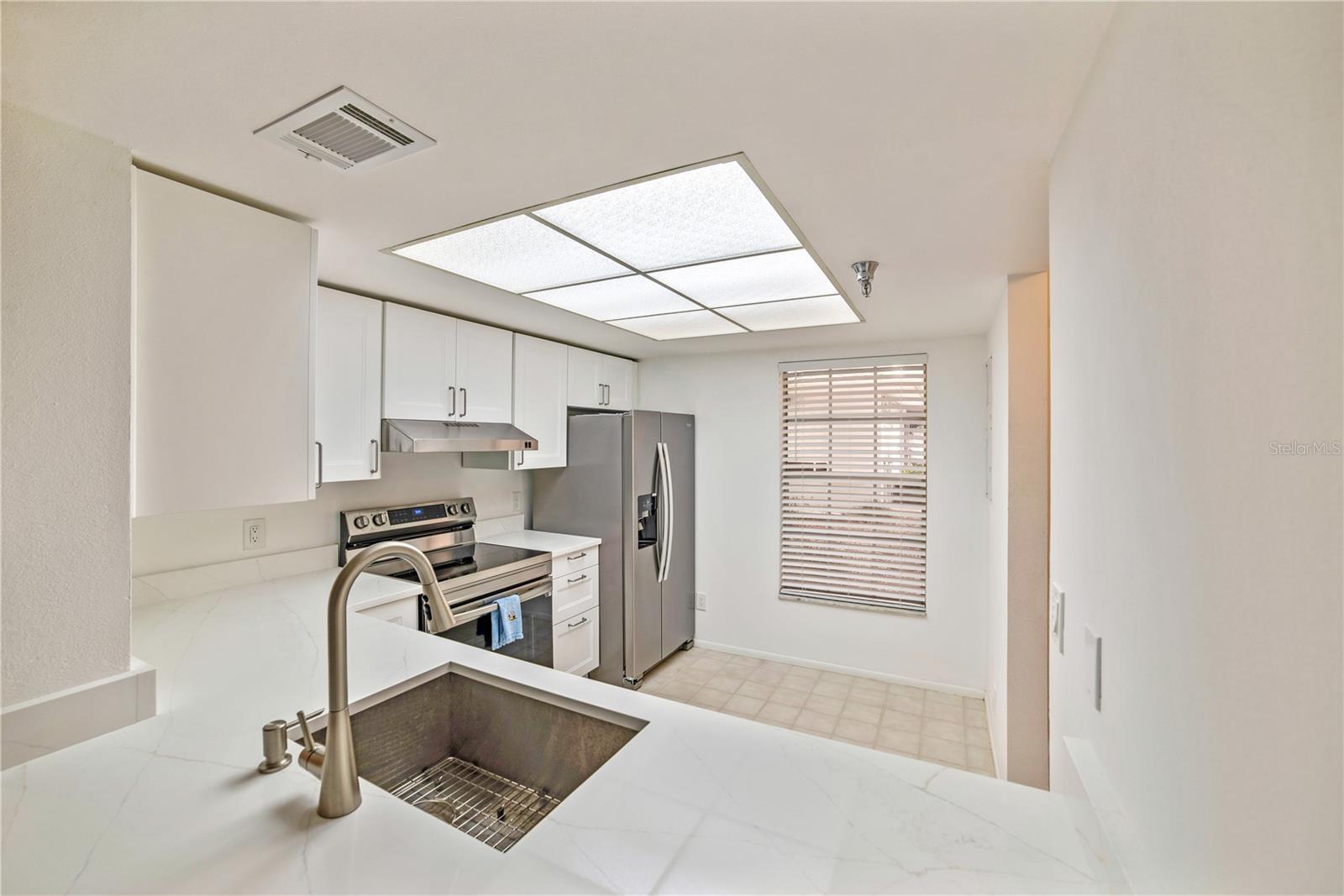 6304 Pointe West Boulevard, FL