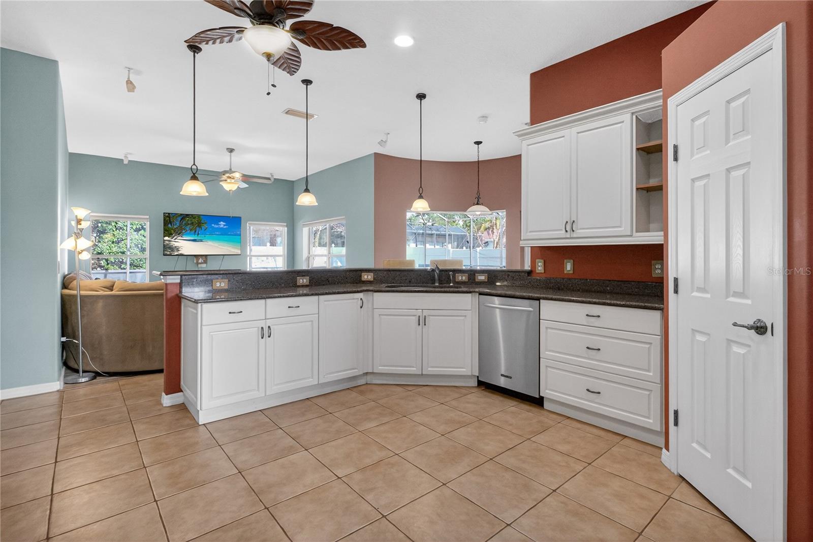 18 Lewiston Court, FL