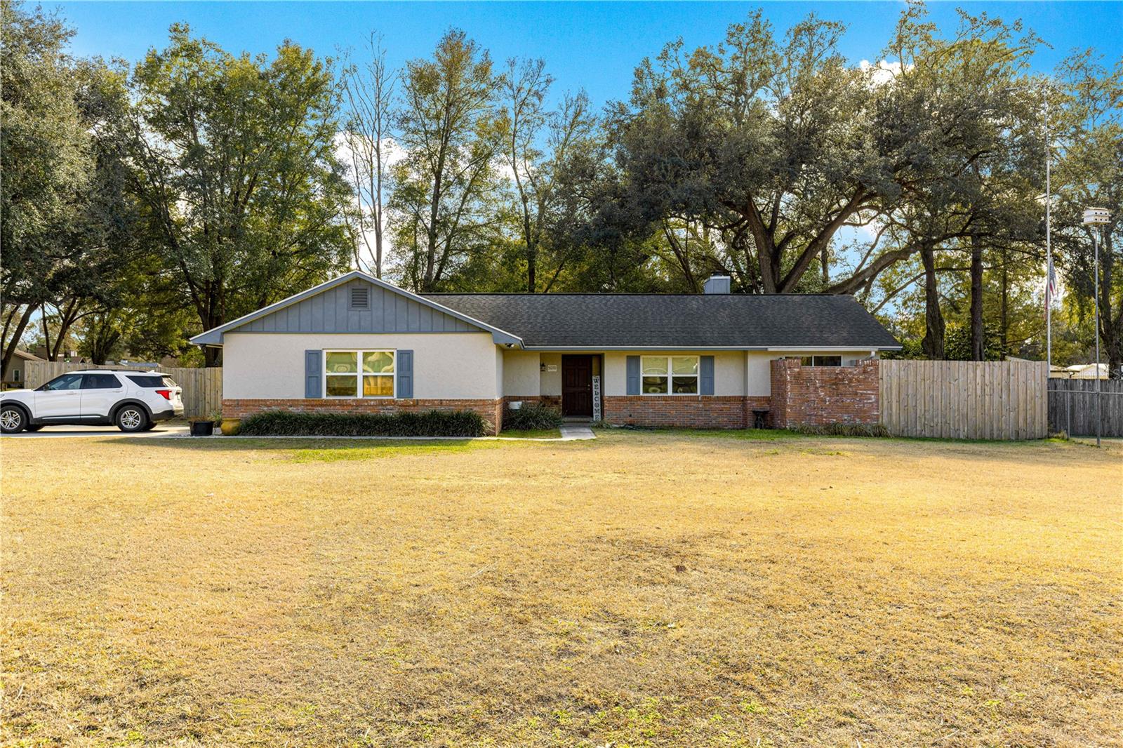 5070 4th Street, FL