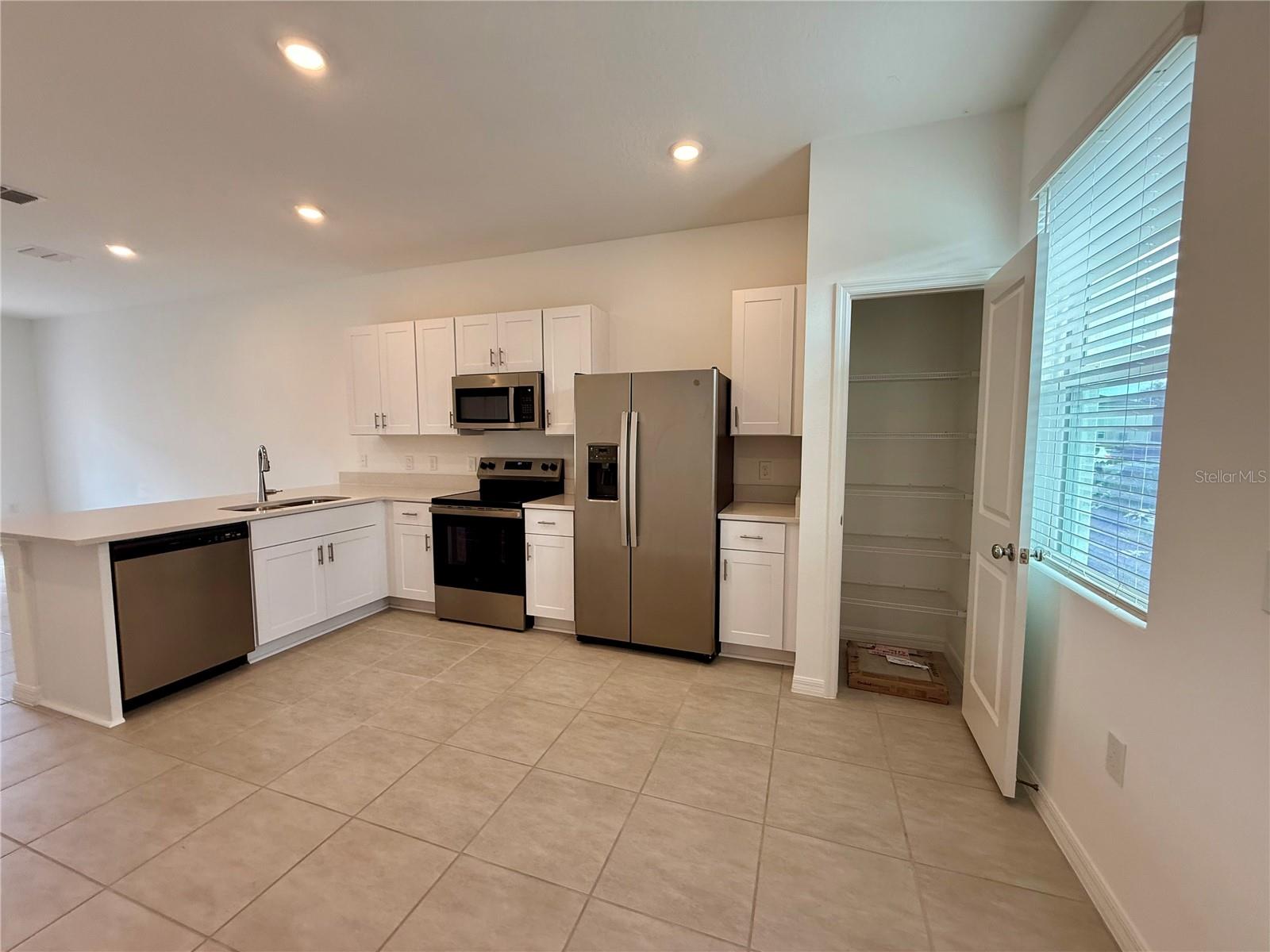 2996 Skyline Loop, FL