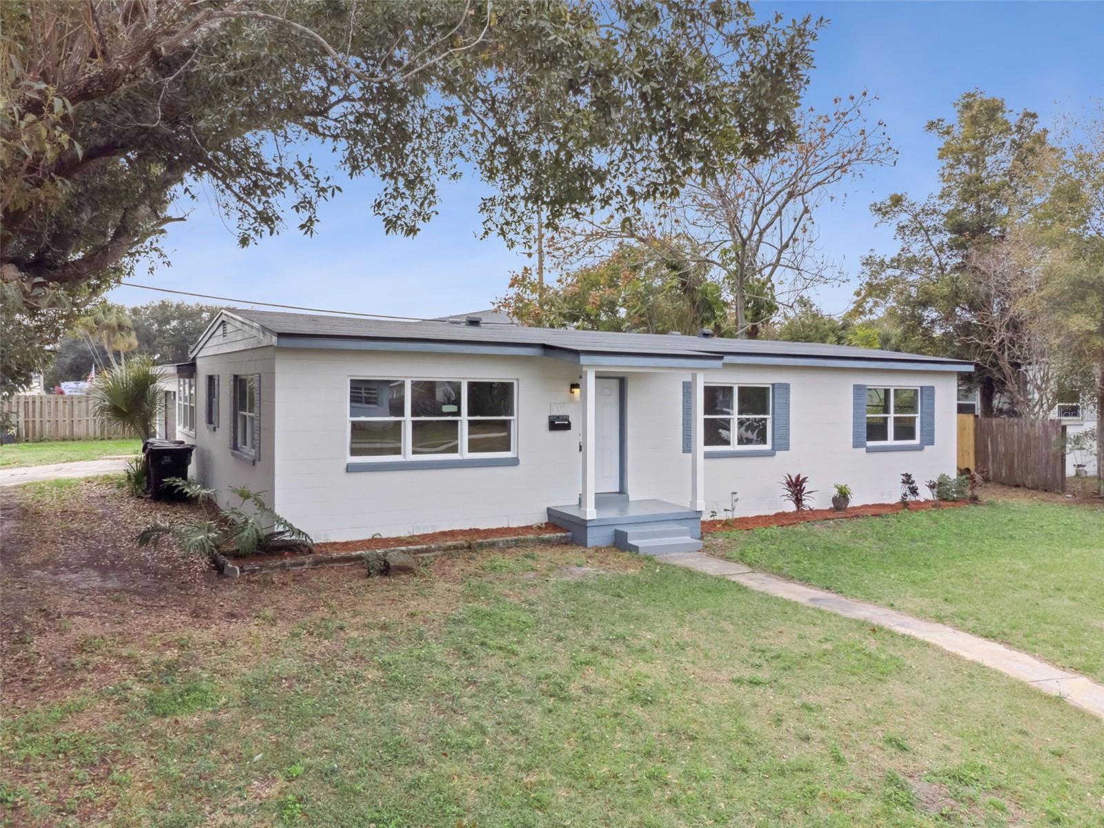 4322 Lancashire Lane, FL