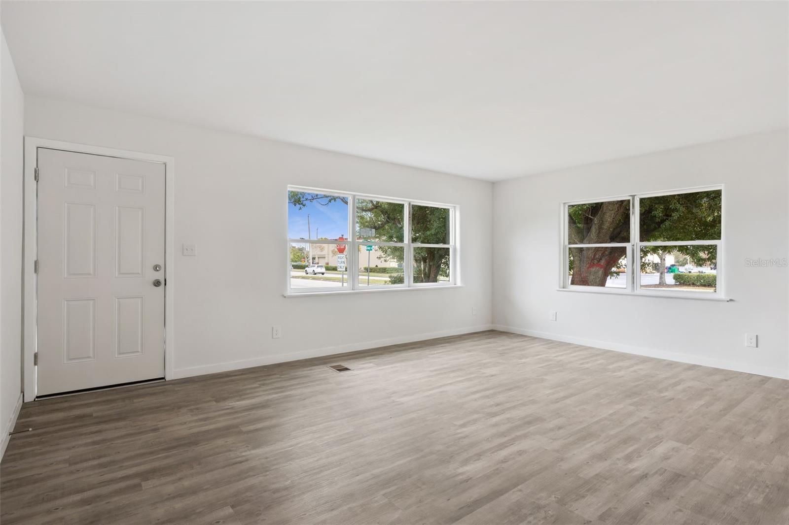 4322 Lancashire Lane, FL