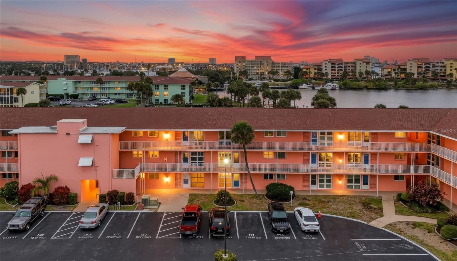 721 Beach Street, FL