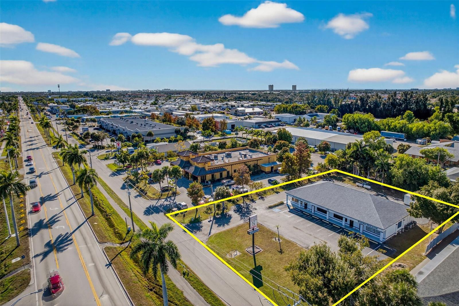 16048 San Carlos Boulevard, FL