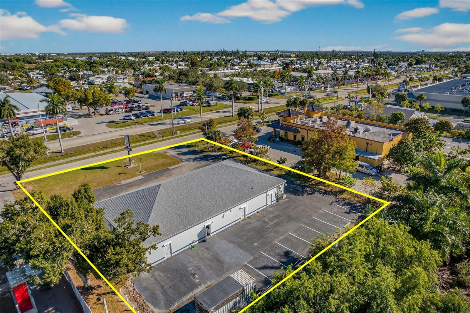 16048 San Carlos Boulevard, FL