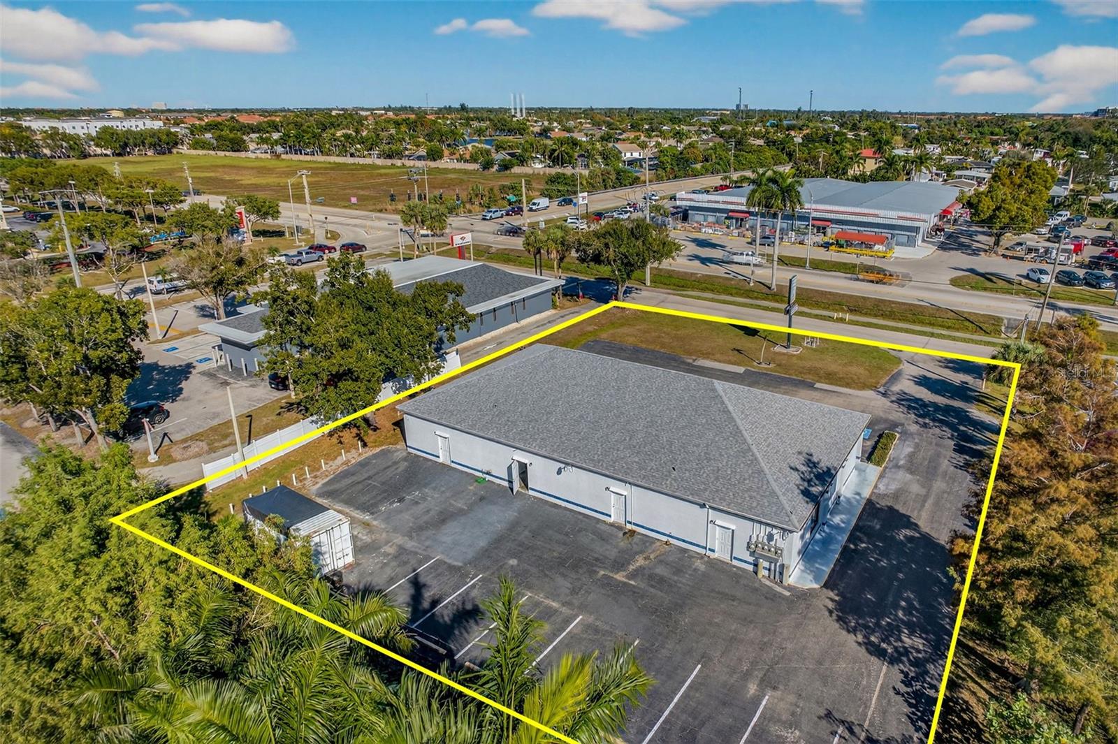 16048 San Carlos Boulevard, FL