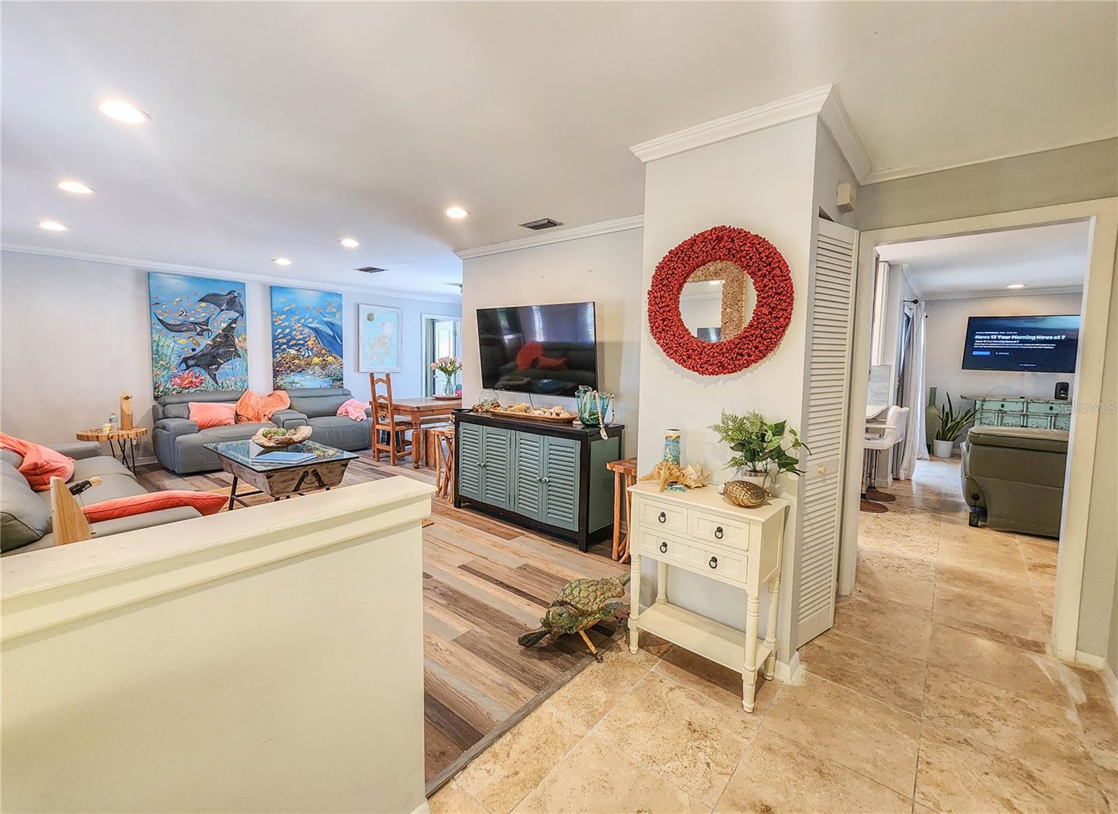 24 Claridge Court, FL