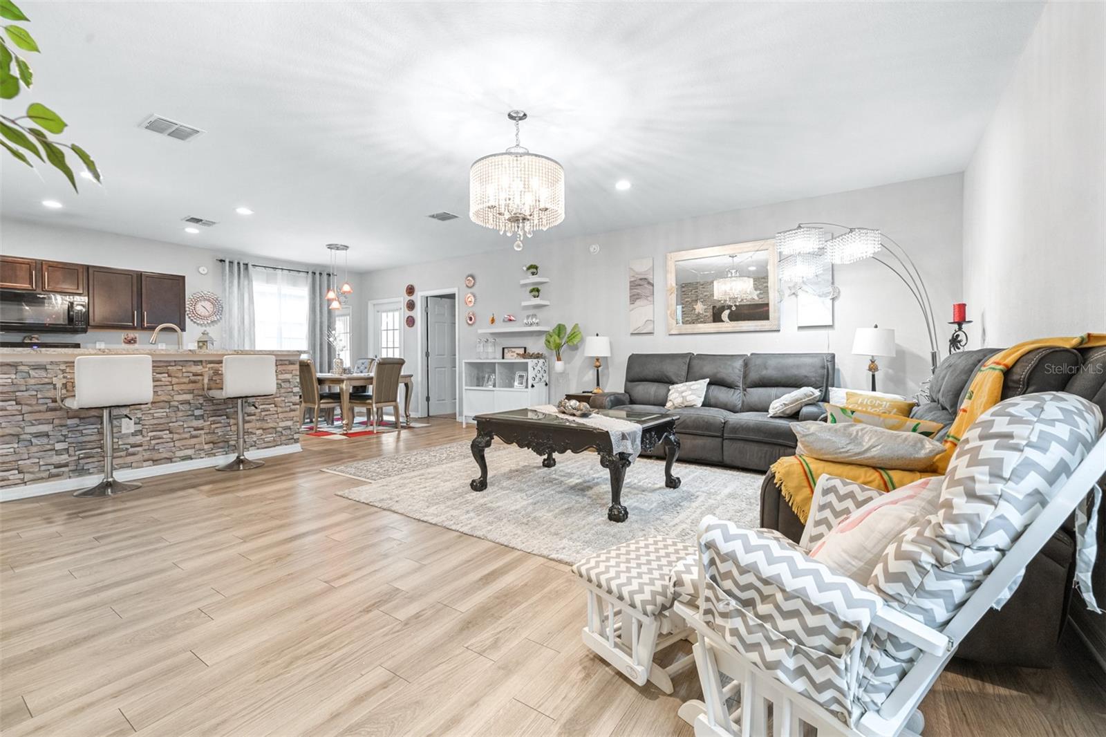 7312 Indigo Oasis Court, FL