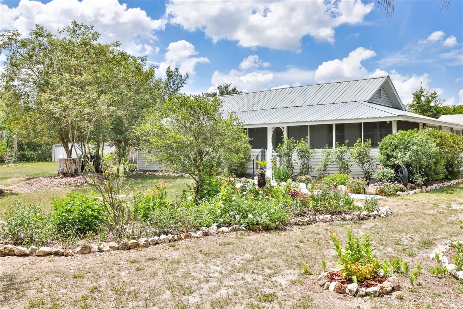 610 Lyle Parkway, FL
