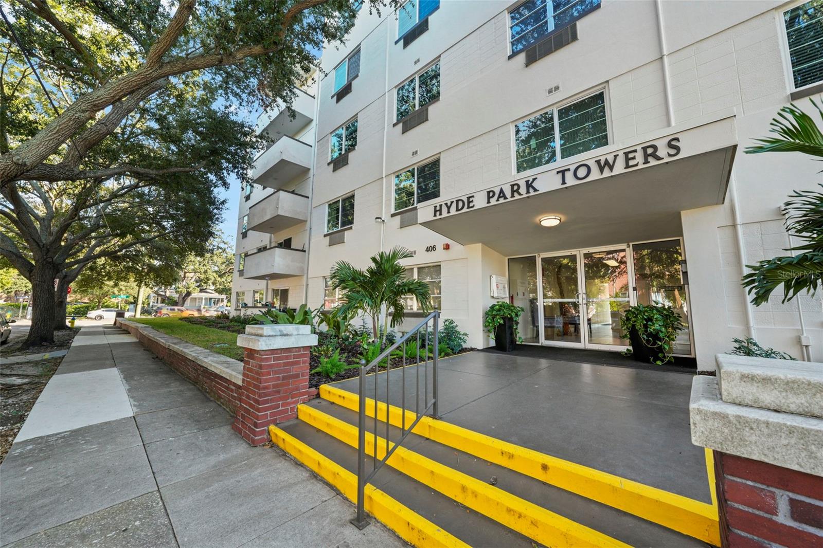 406 Cedar Avenue, FL