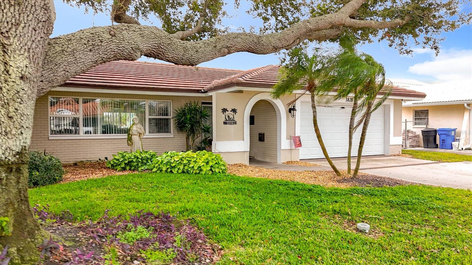 3828 48th Avenue, FL