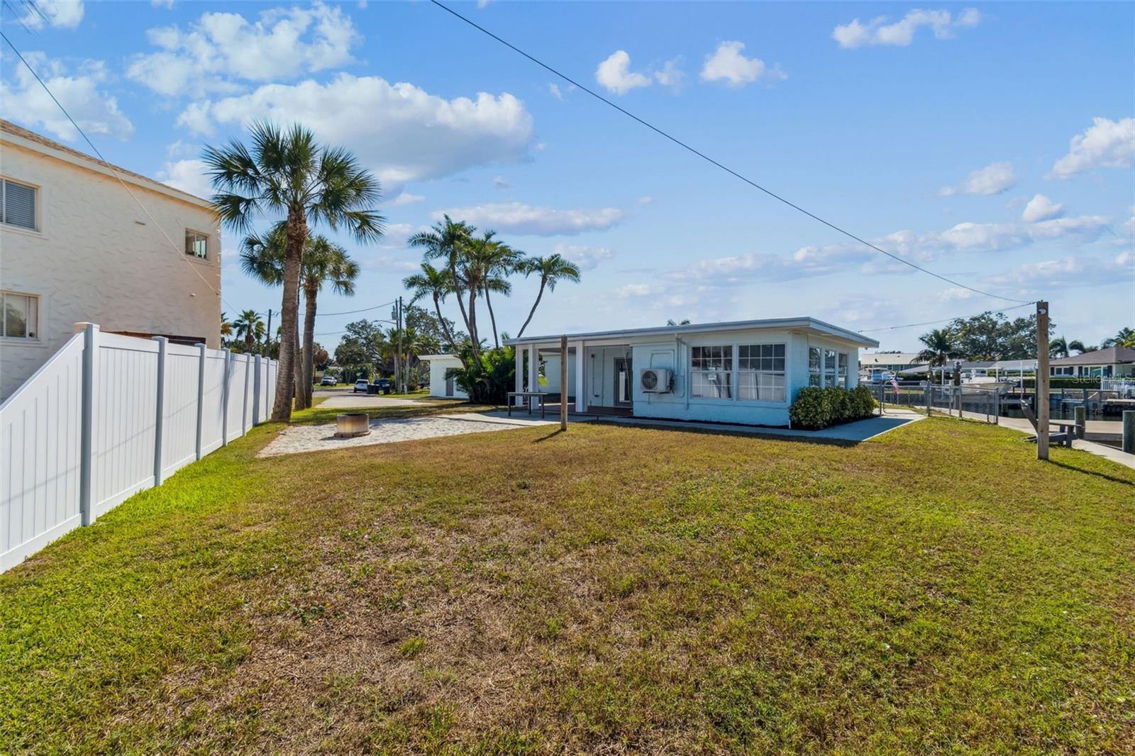 1733 Bayou Grande Boulevard, FL