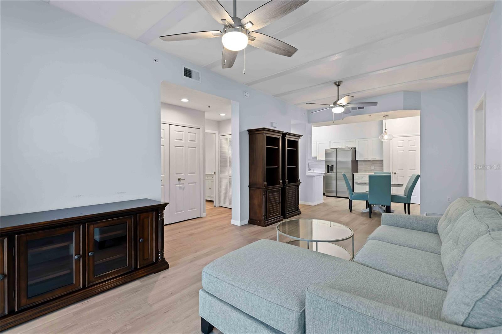 4216 Central Sarasota Parkway, FL