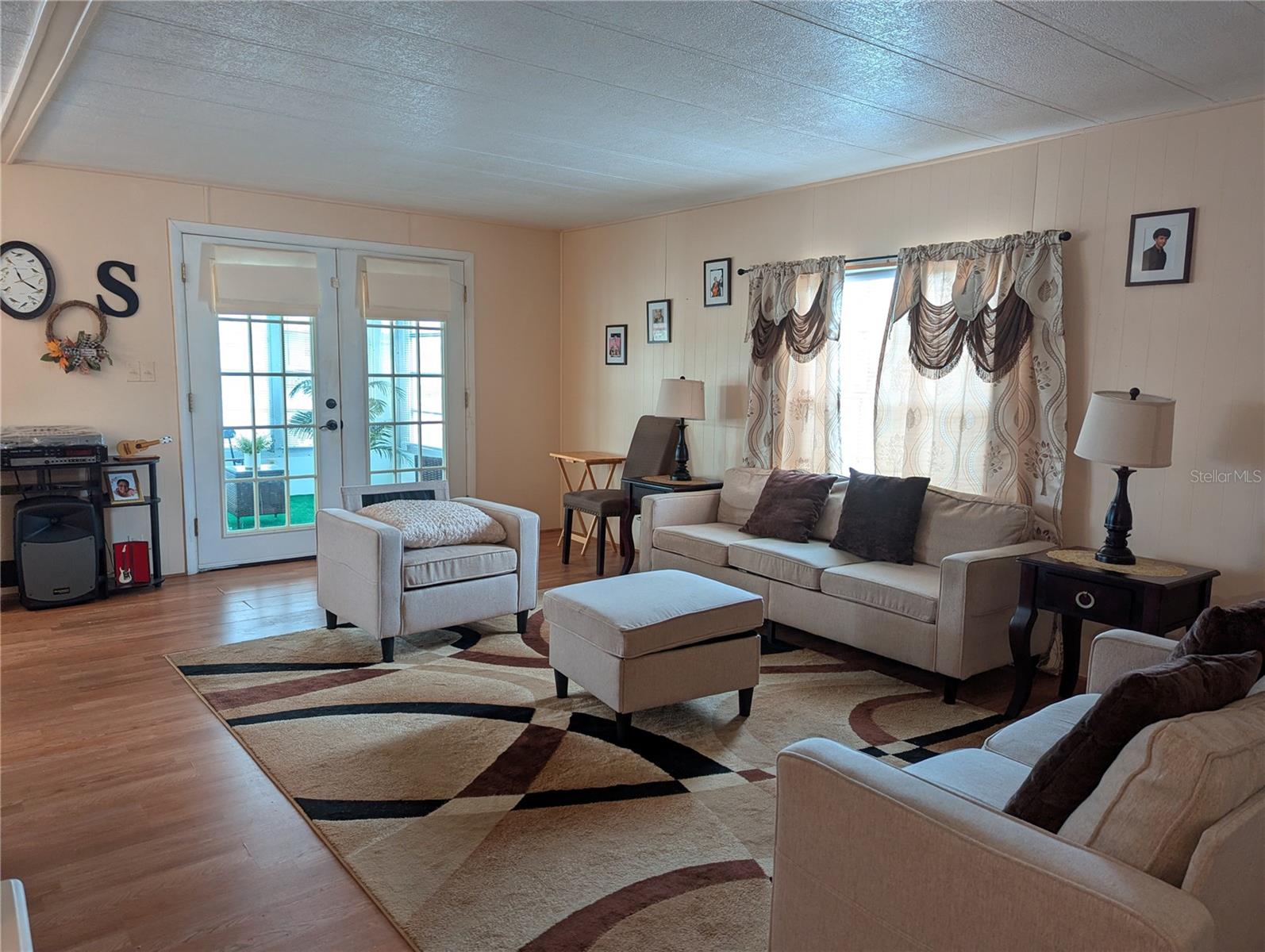 1610 Reynolds Road, FL