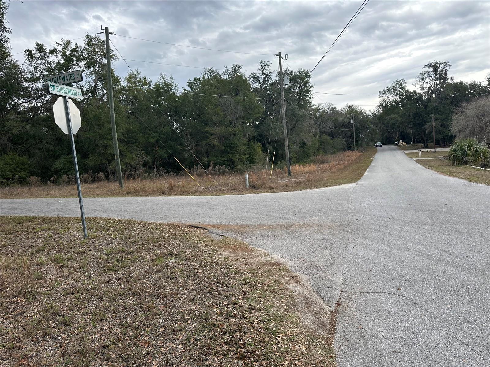 Shorewood Drive, FL