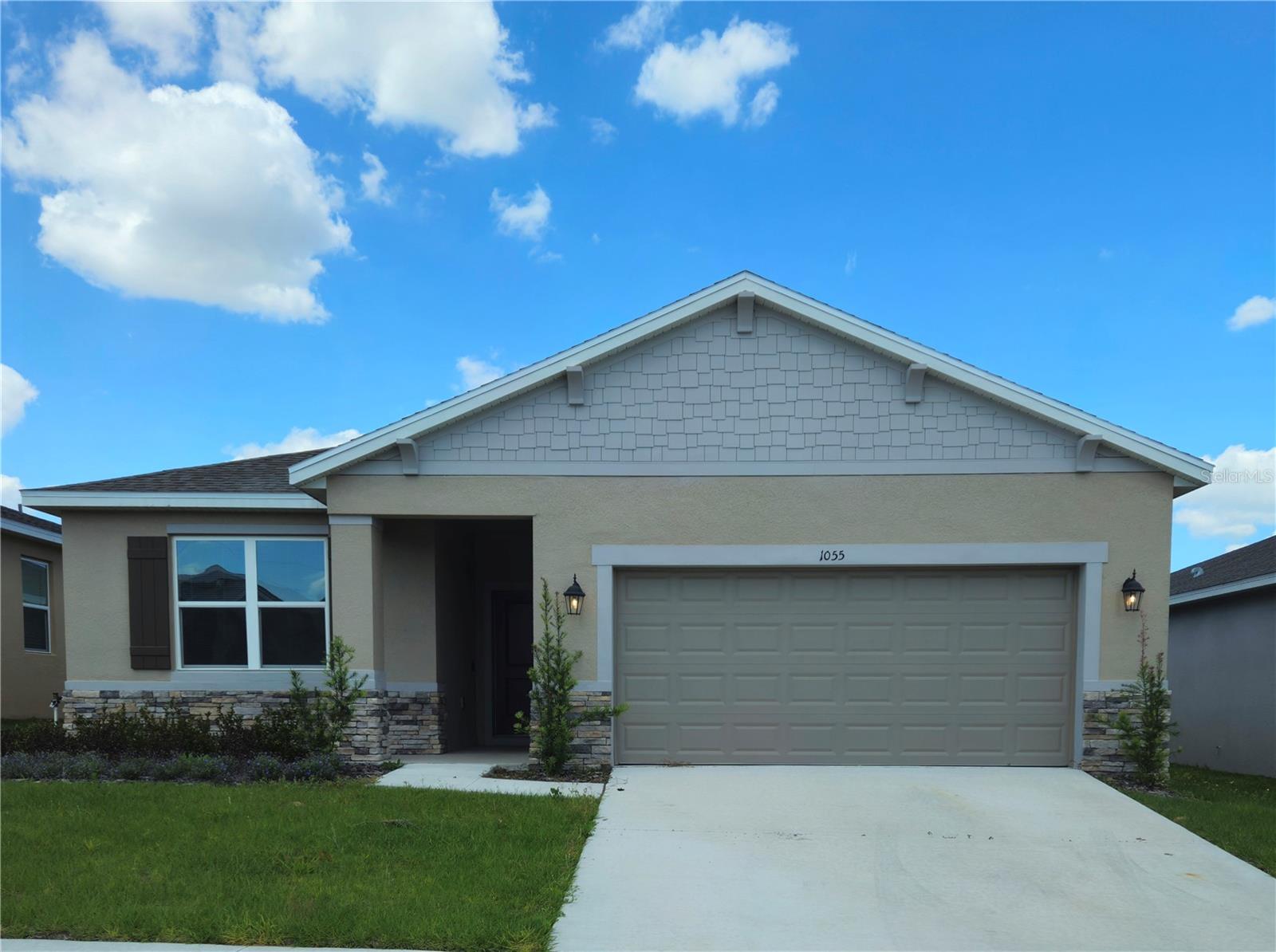 1055 Patriot Loop, FL