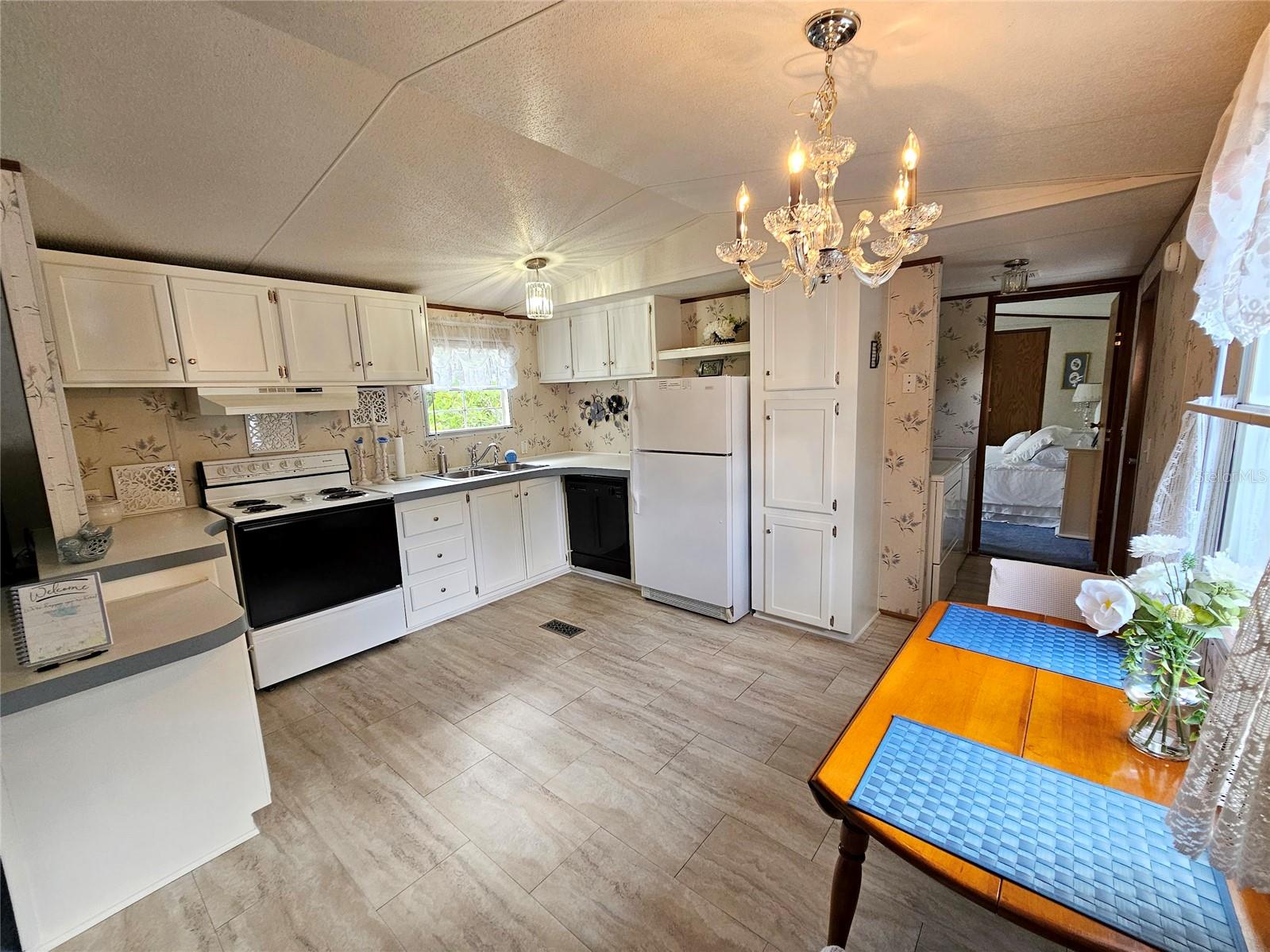 1340 Sawdust Trail, FL