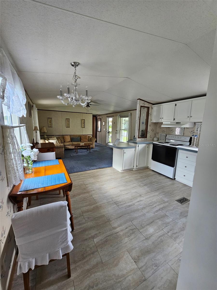 1340 Sawdust Trail, FL