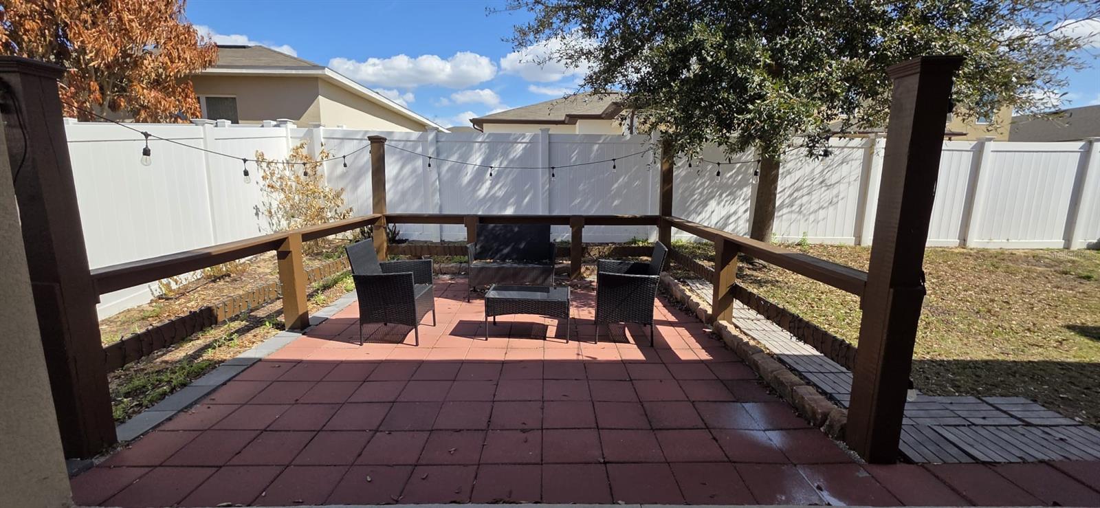906 Fallon Hills Drive, FL