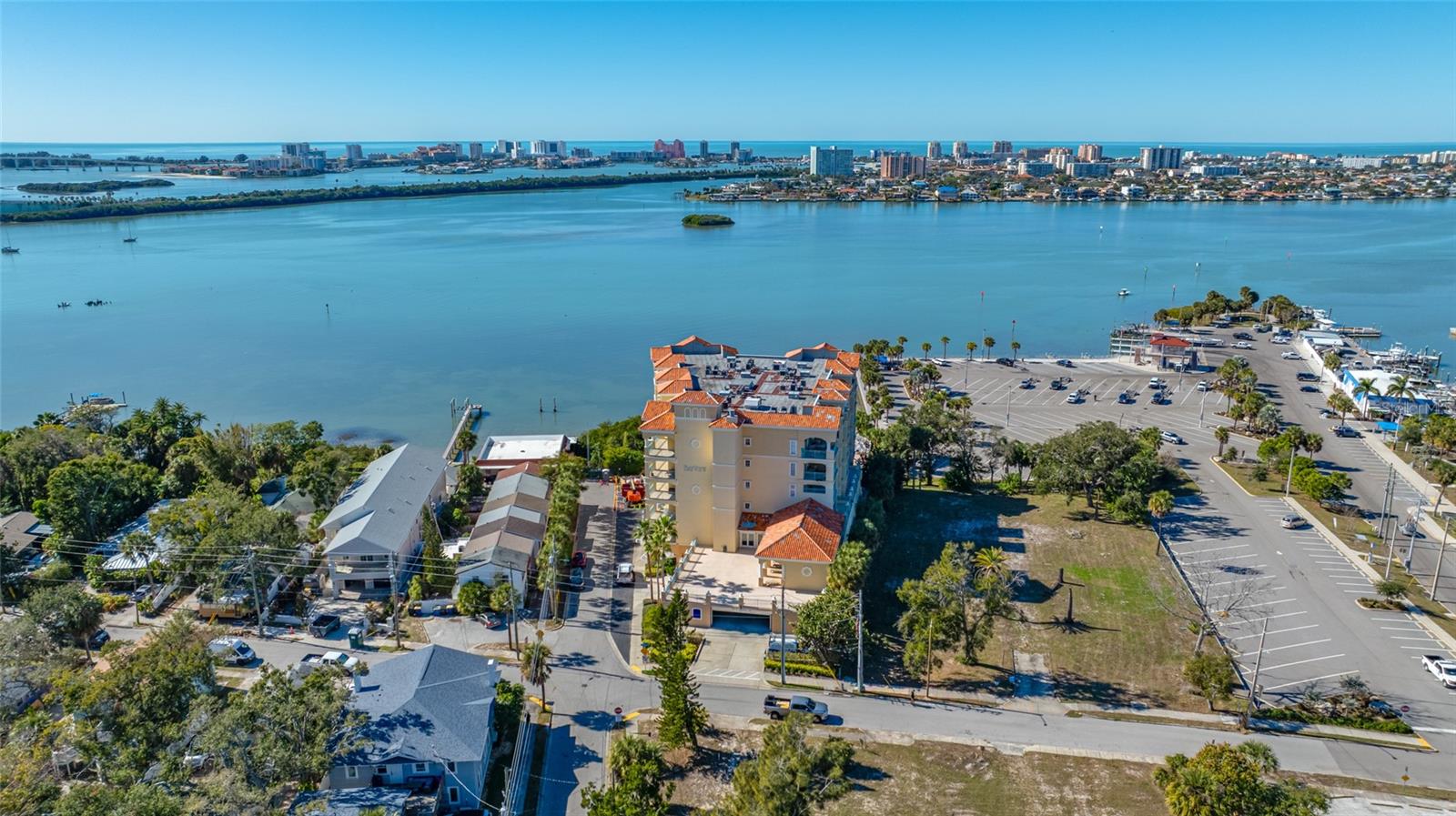 700 Osceola Avenue, FL